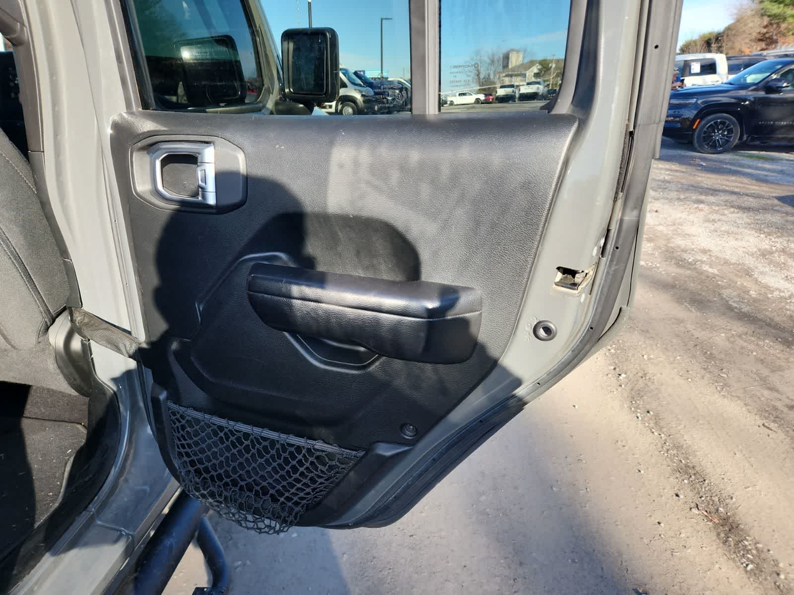 Thumbnail: 2021 Jeep Wrangler - 25