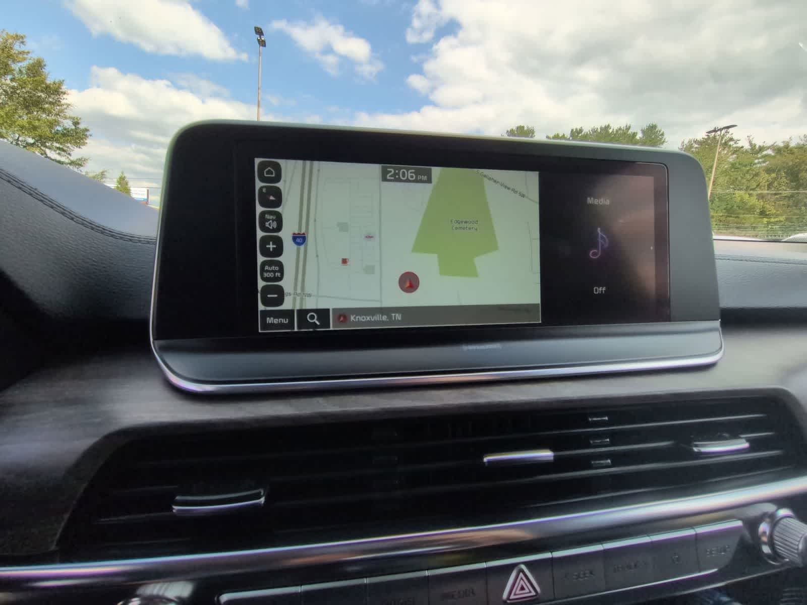 Thumbnail: 2022 Kia Telluride - 27