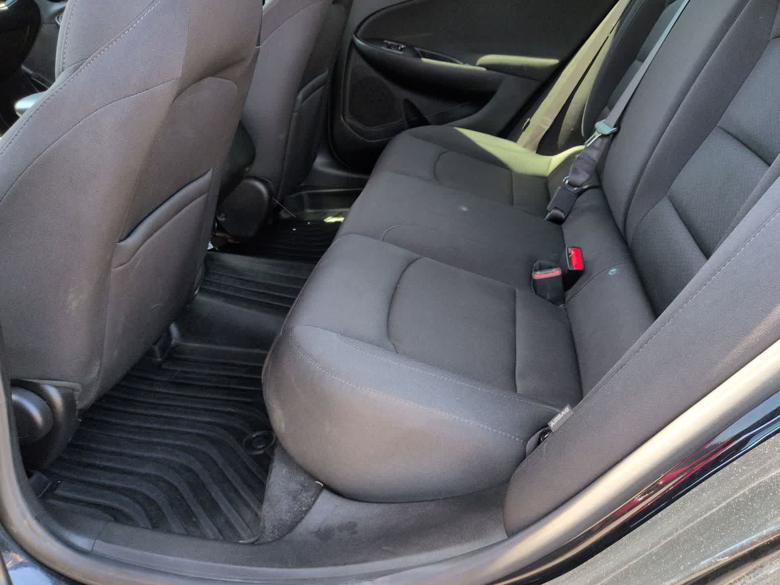 Thumbnail: 2021 Chevrolet Malibu - 18