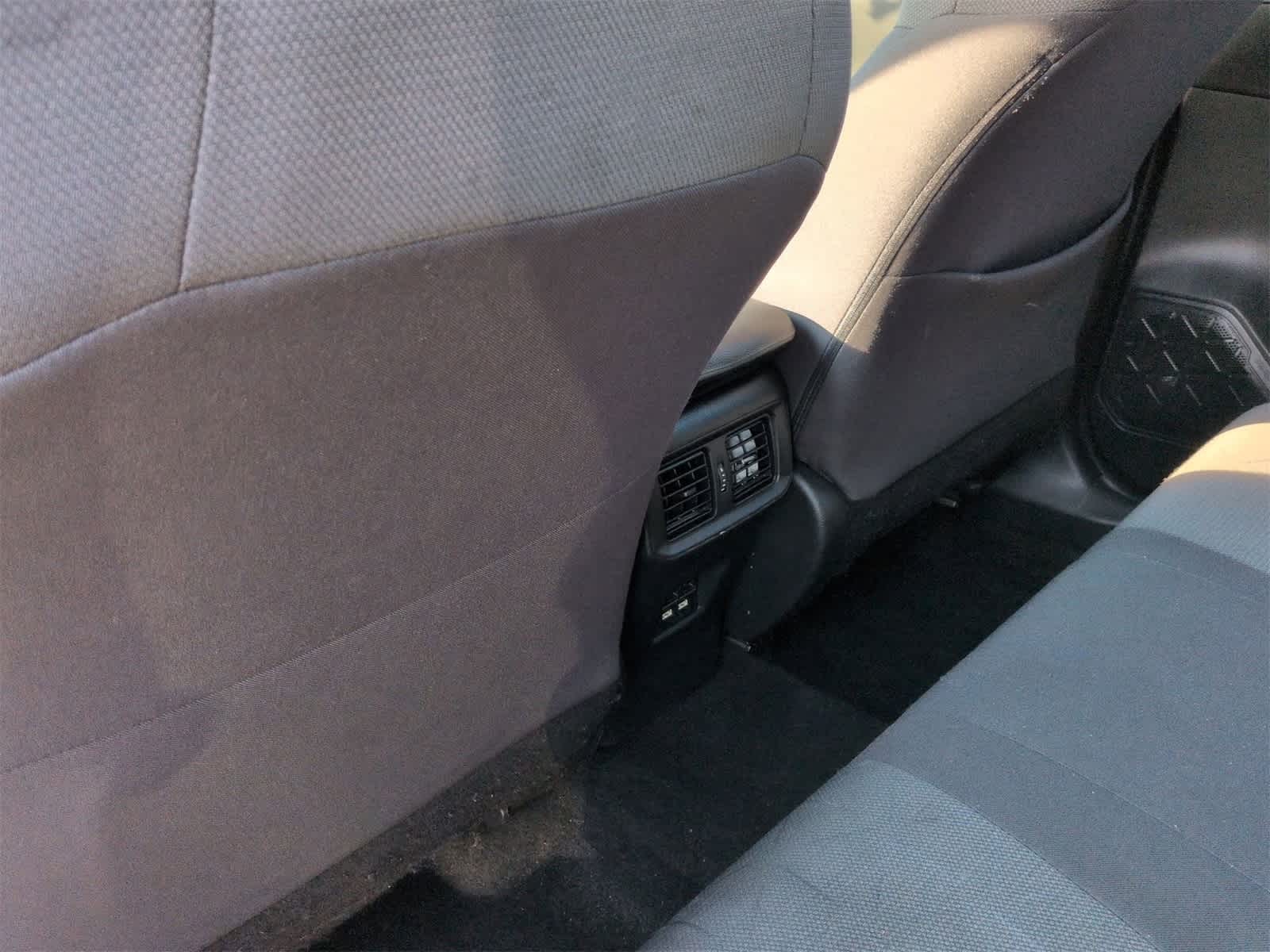 Thumbnail: 2021 Toyota RAV4 - 18