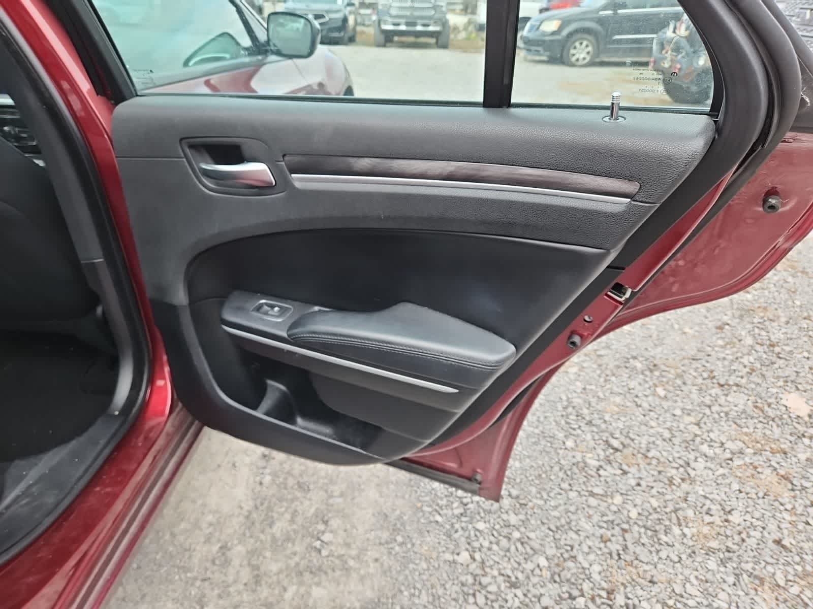 Thumbnail: 2021 Chrysler 300 - 23