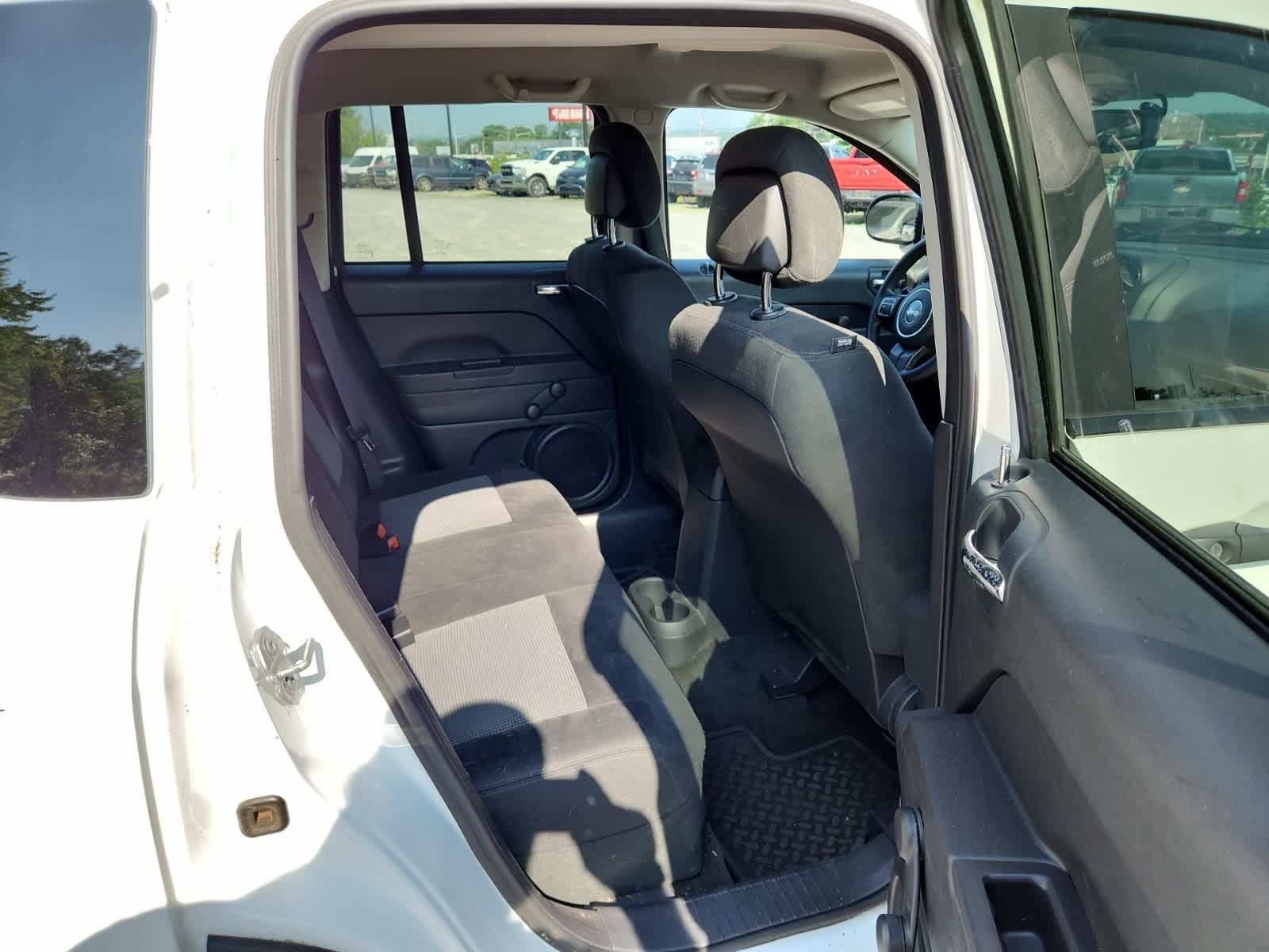 Thumbnail: 2017 Jeep Compass - 22