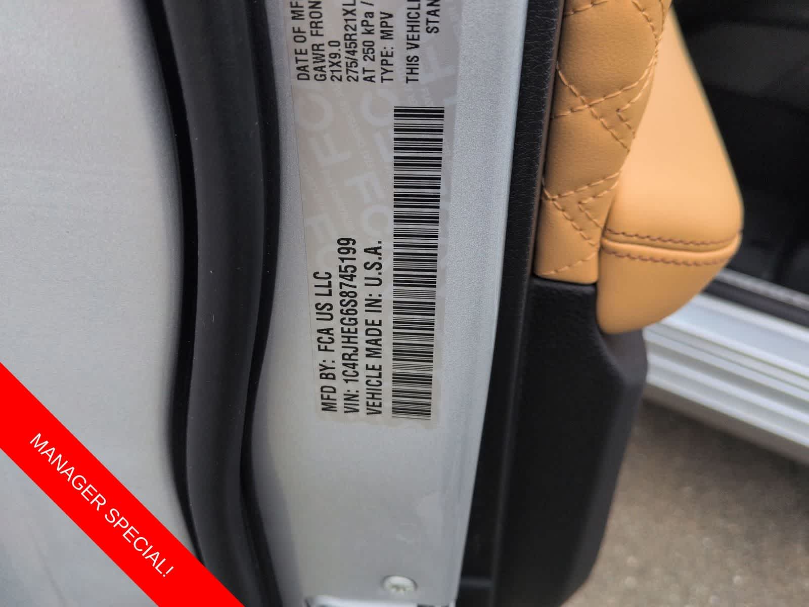 Thumbnail: 2025 Jeep Grand Cherokee - 33