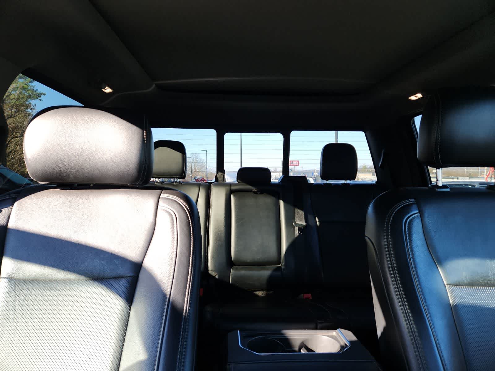 Thumbnail: 2019 Ford Econoline - 19