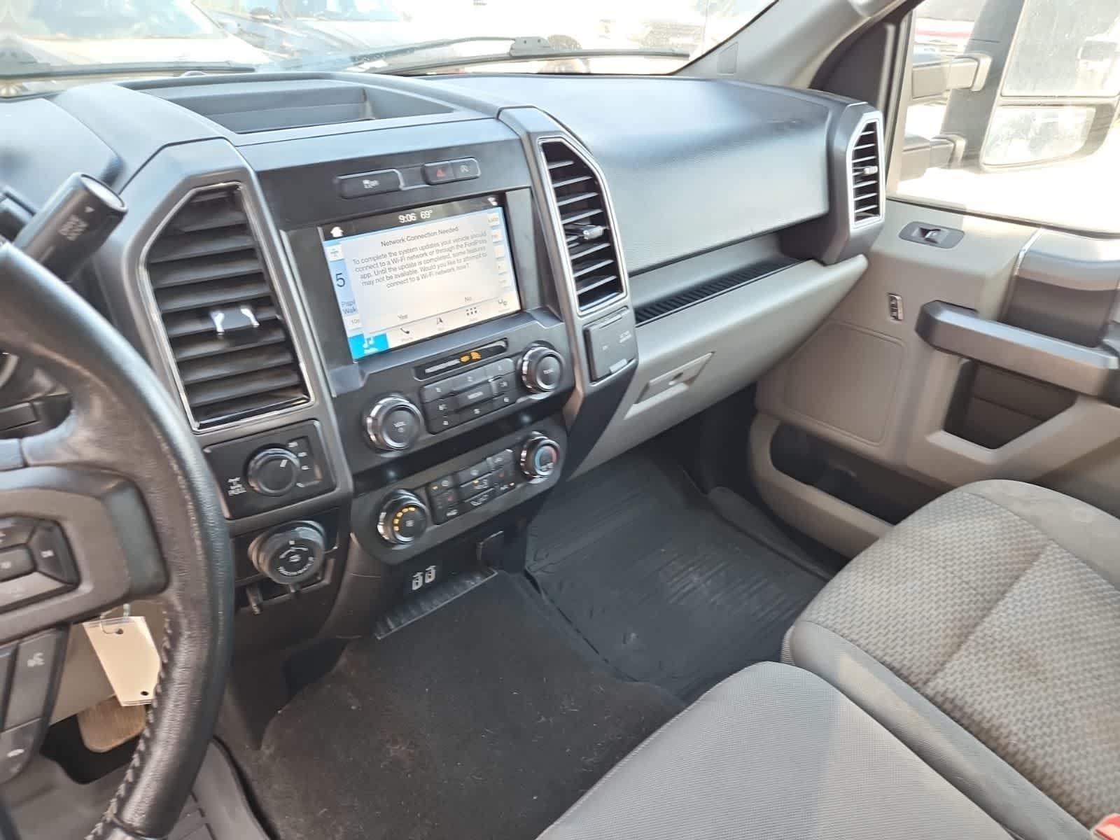 Thumbnail: 2019 Ford F-150 - 11