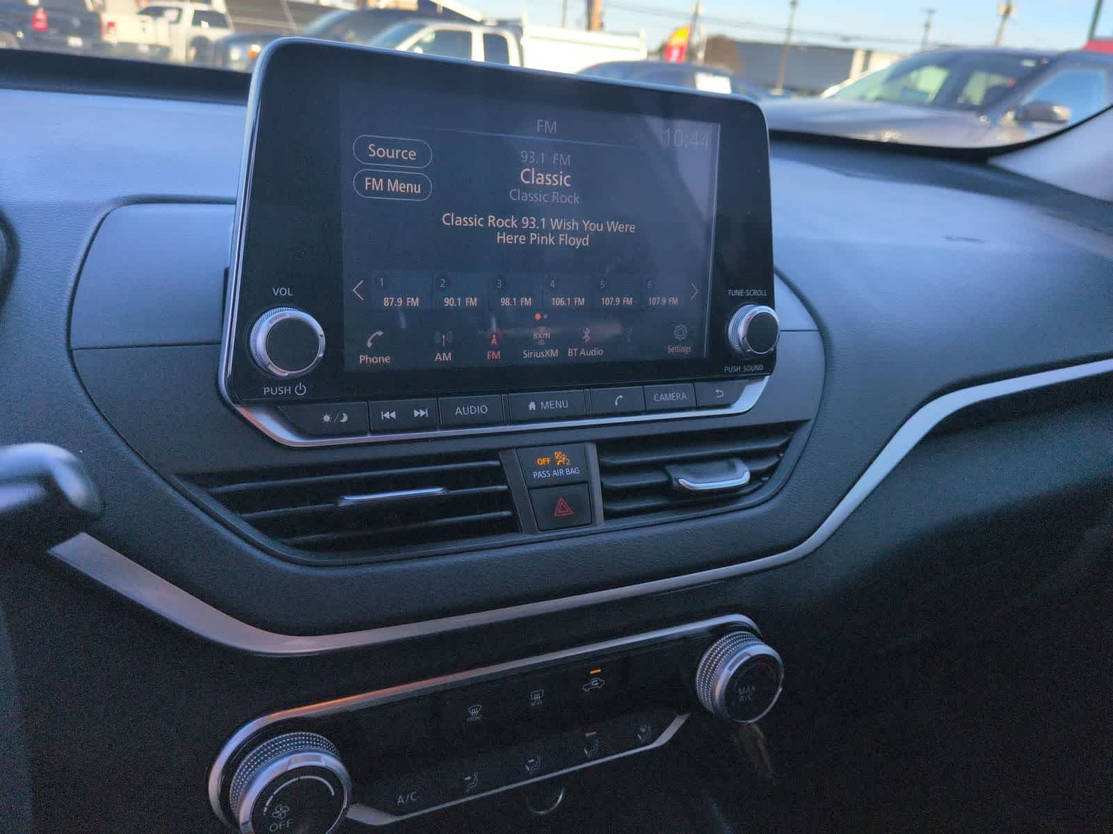 Thumbnail: 2020 Nissan Altima - 27