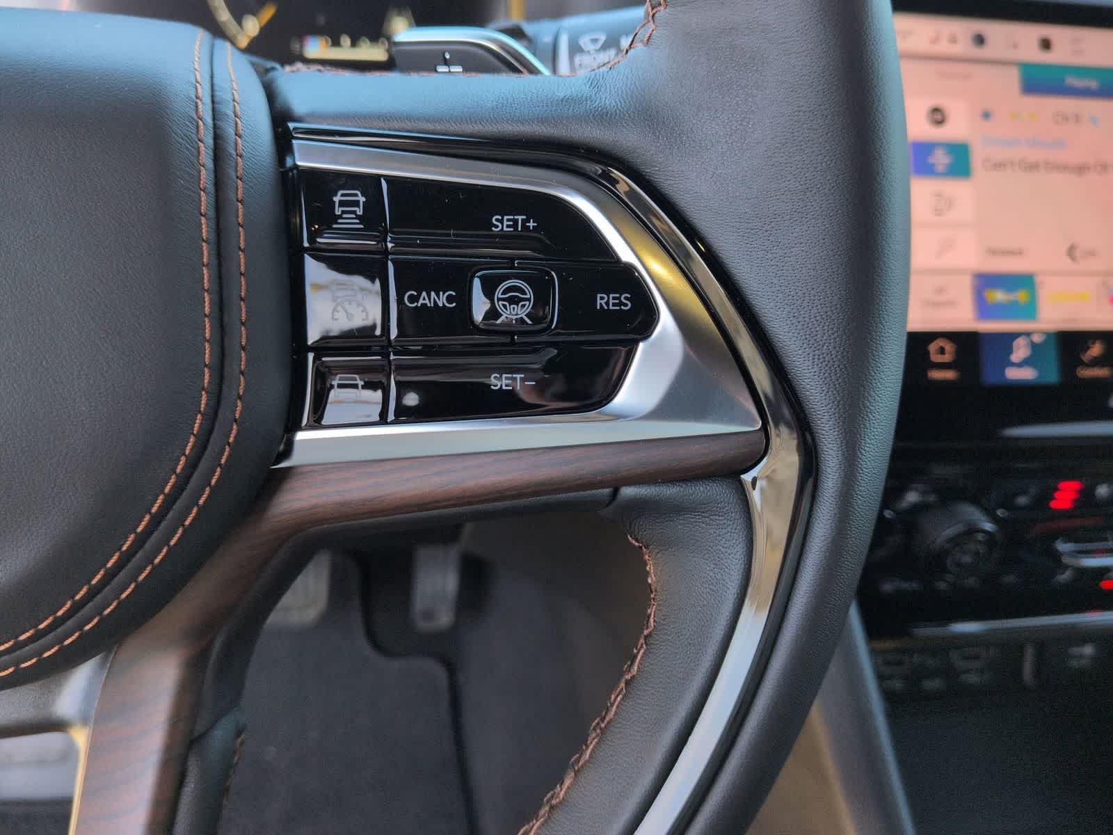 Thumbnail: 2025 Jeep Grand Cherokee - 23