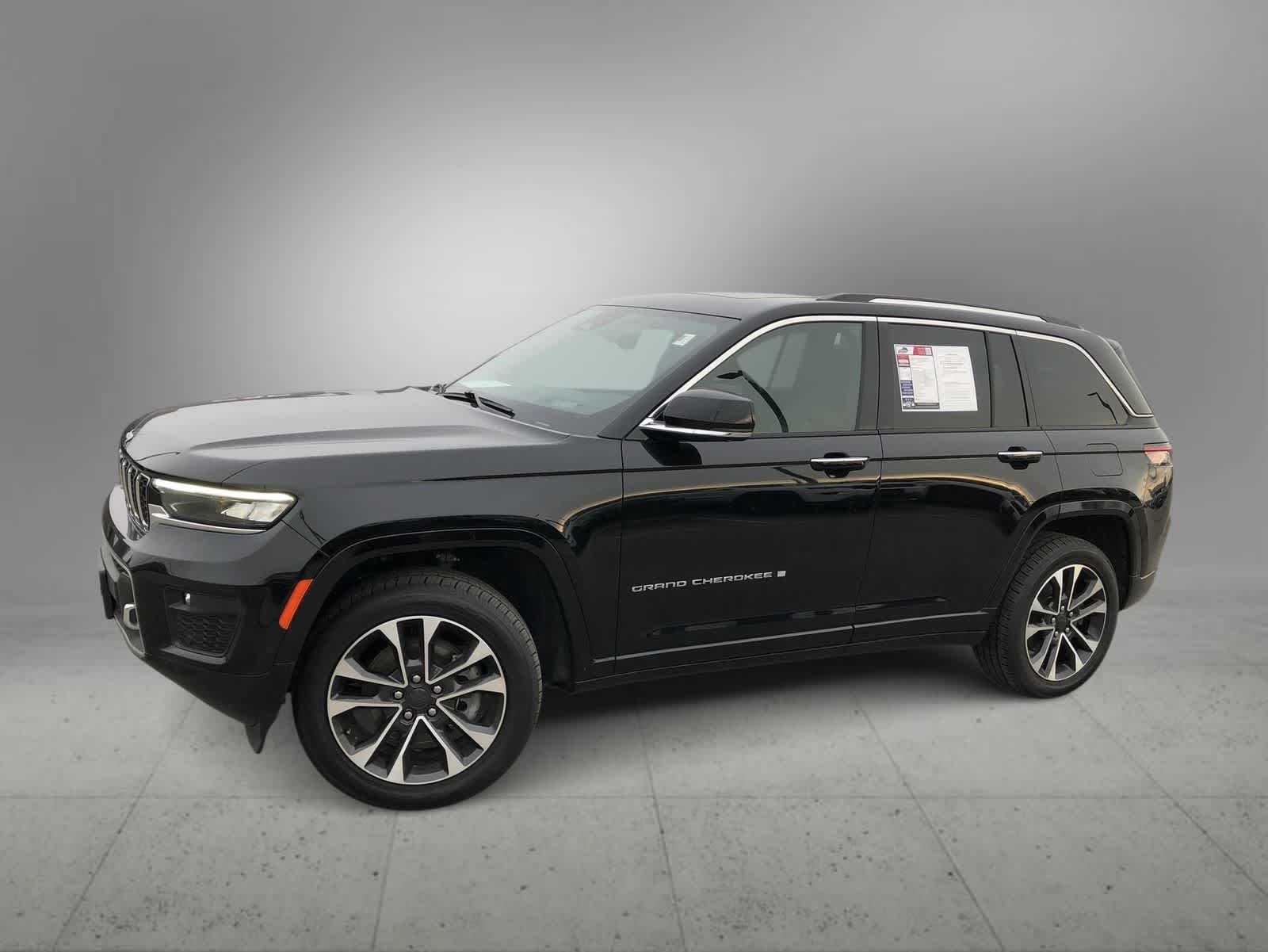 Thumbnail: 2022 Jeep Grand Cherokee - 3