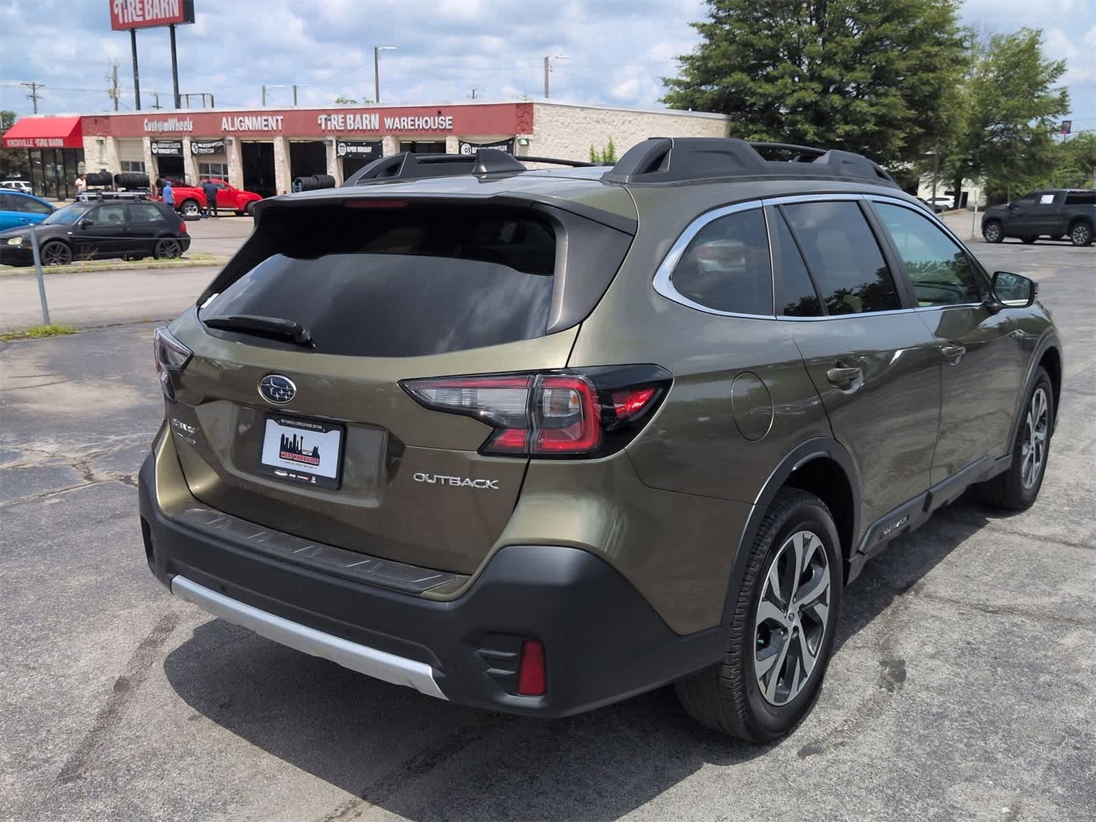 Thumbnail: 2022 Subaru Outback - 8