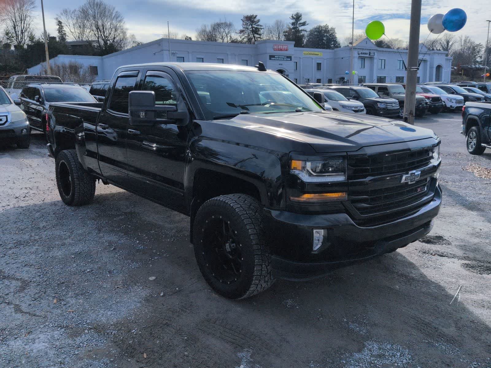 Thumbnail: 2019 Chevrolet Silverado 1500 - 2