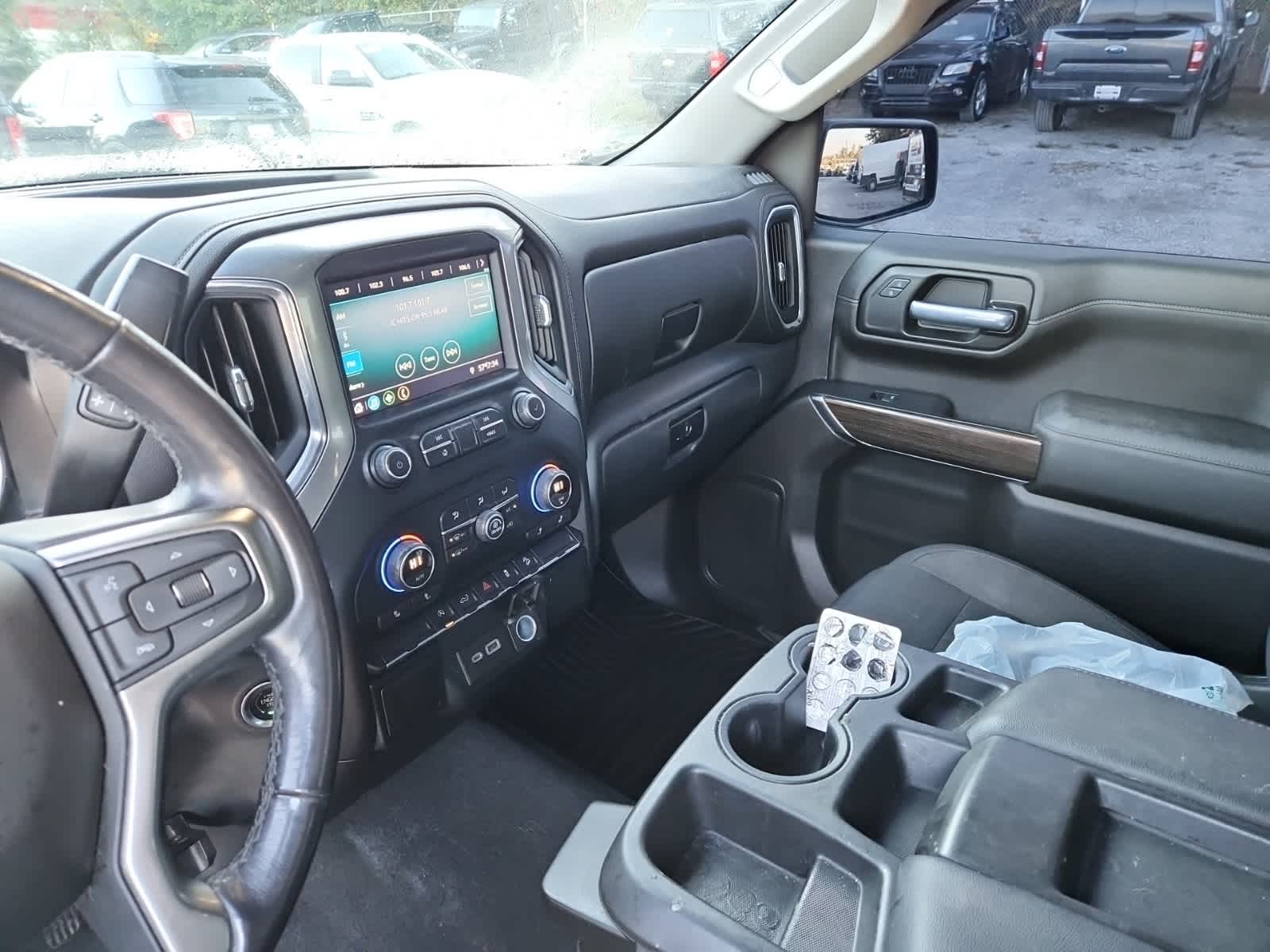 Thumbnail: 2021 Chevrolet Silverado 1500 - 10