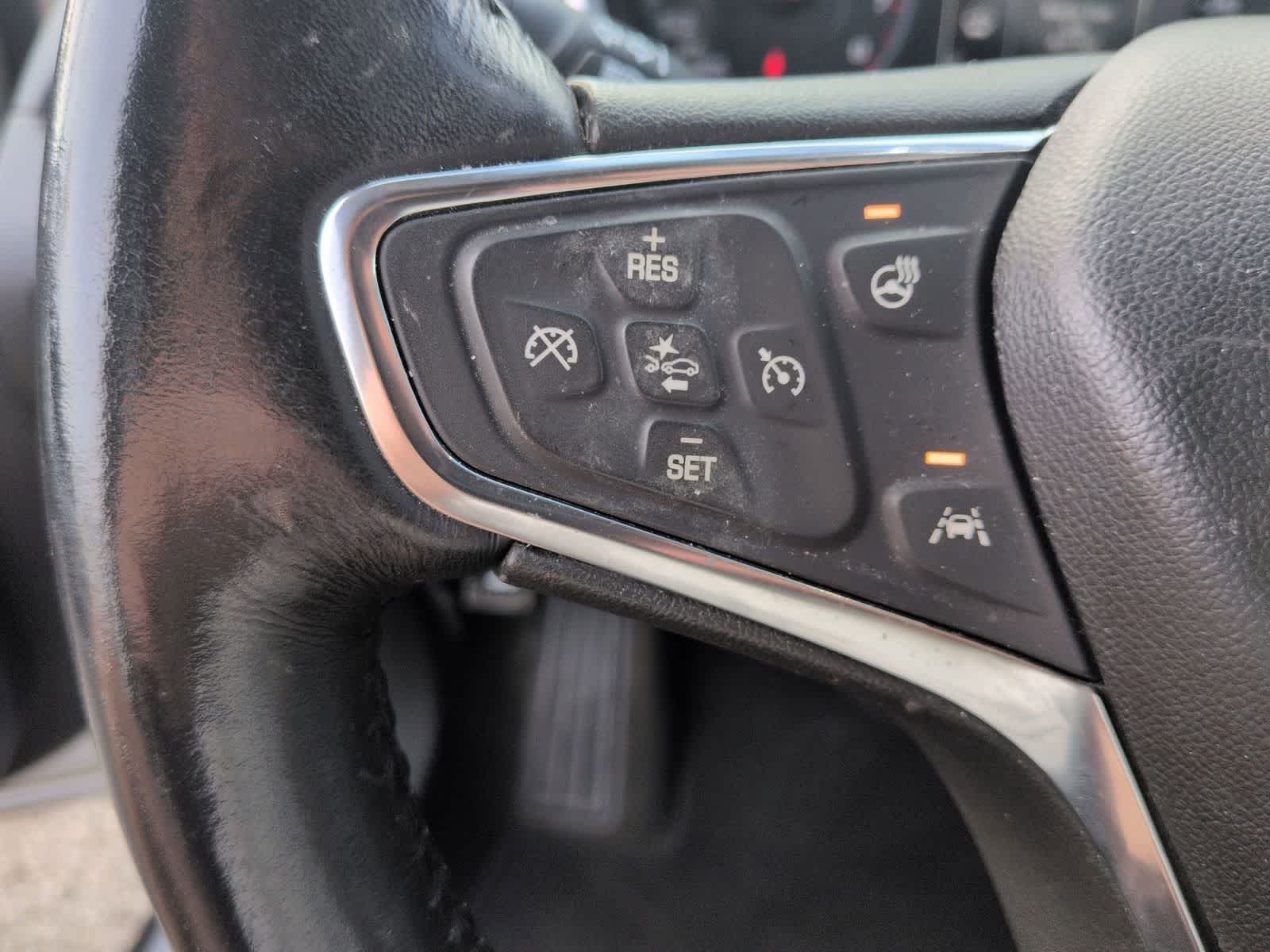 Thumbnail: 2021 Chevrolet Malibu - 33