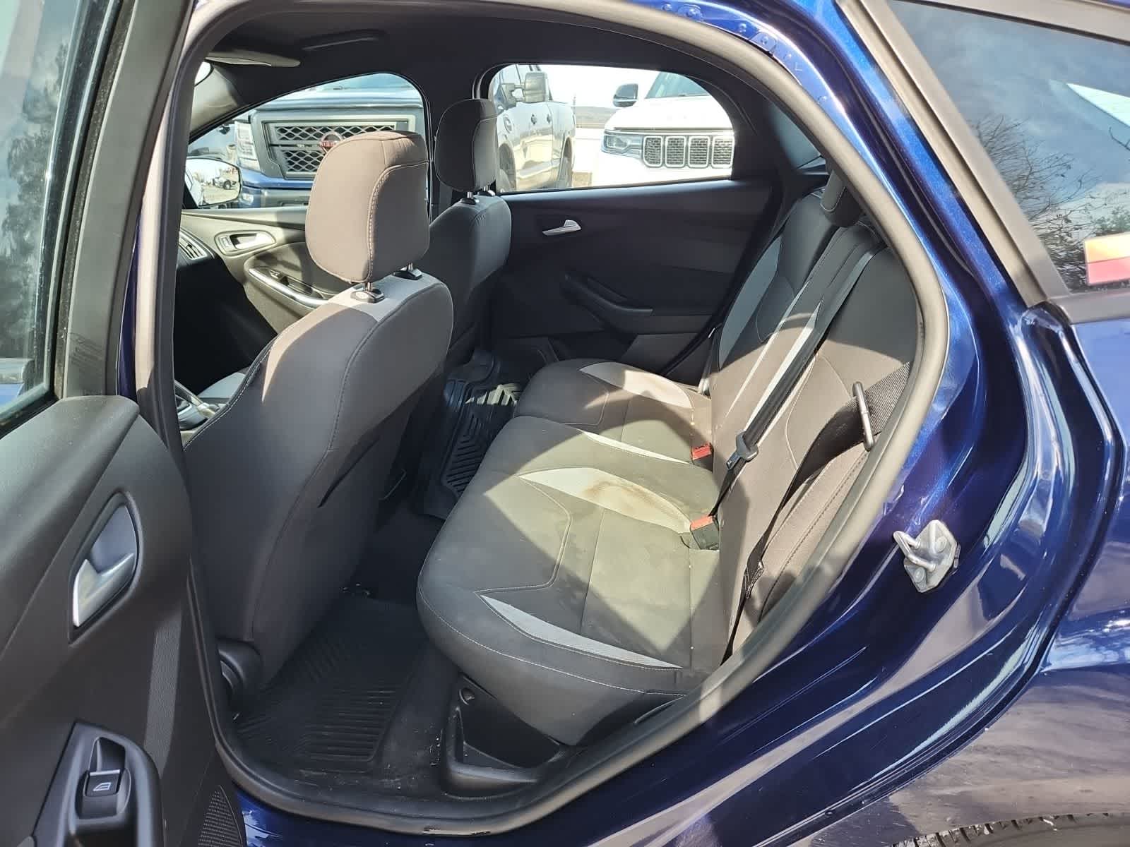 Thumbnail: 2017 Ford Focus - 26