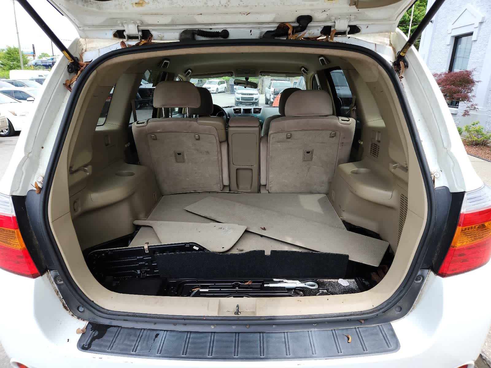 Thumbnail: 2008 Toyota Highlander - 25