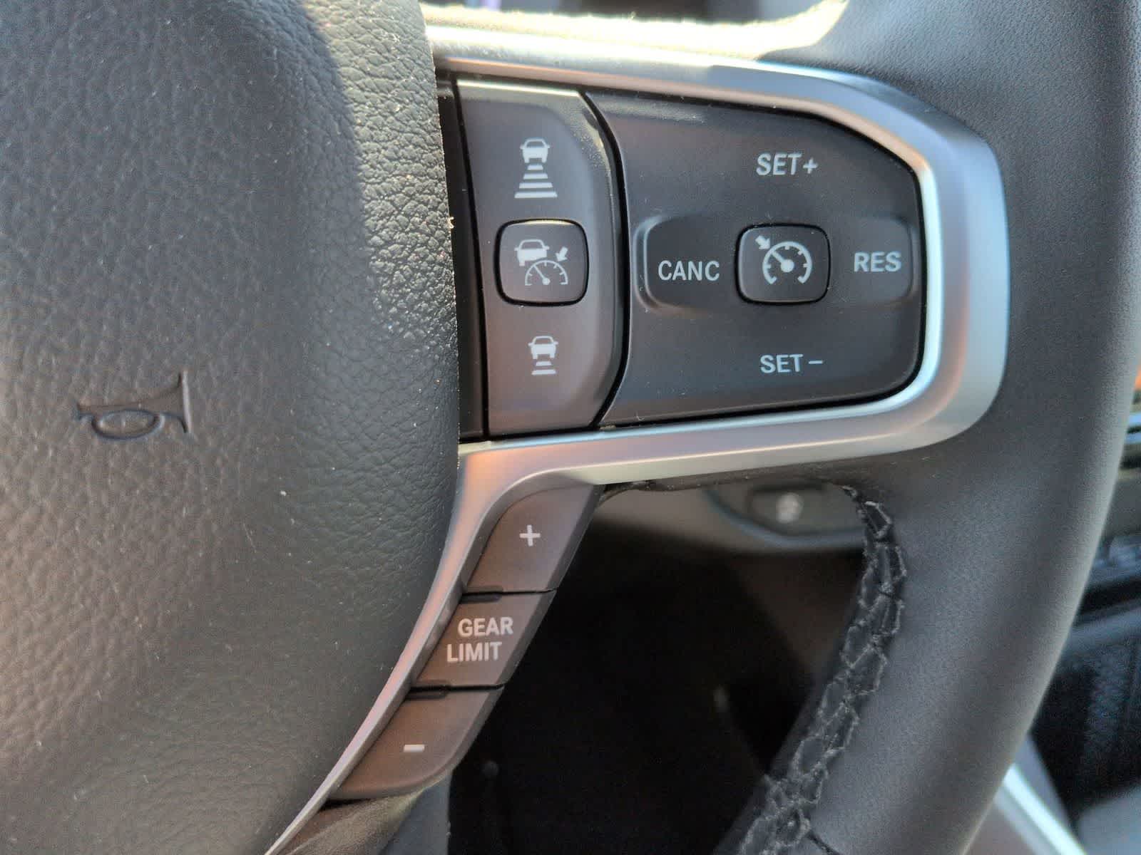 Thumbnail: 2026 RAM 1500 - 25