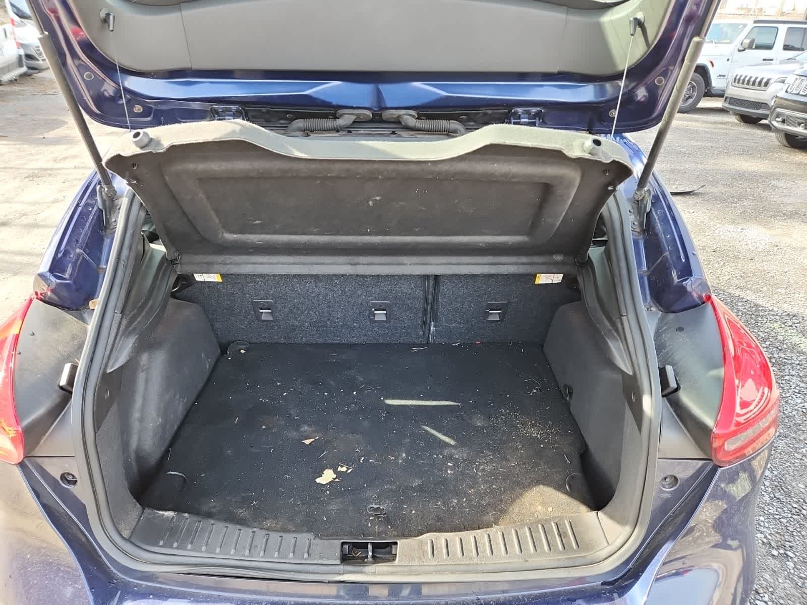 Thumbnail: 2017 Ford Focus - 25