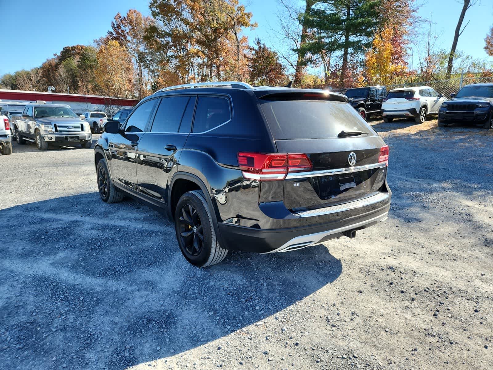 Thumbnail: 2019 Volkswagen Atlas - 3