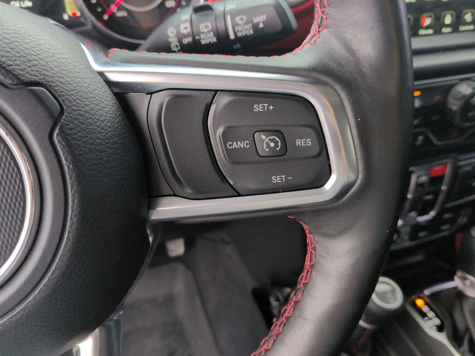 Thumbnail: 2019 Jeep Wrangler - 23