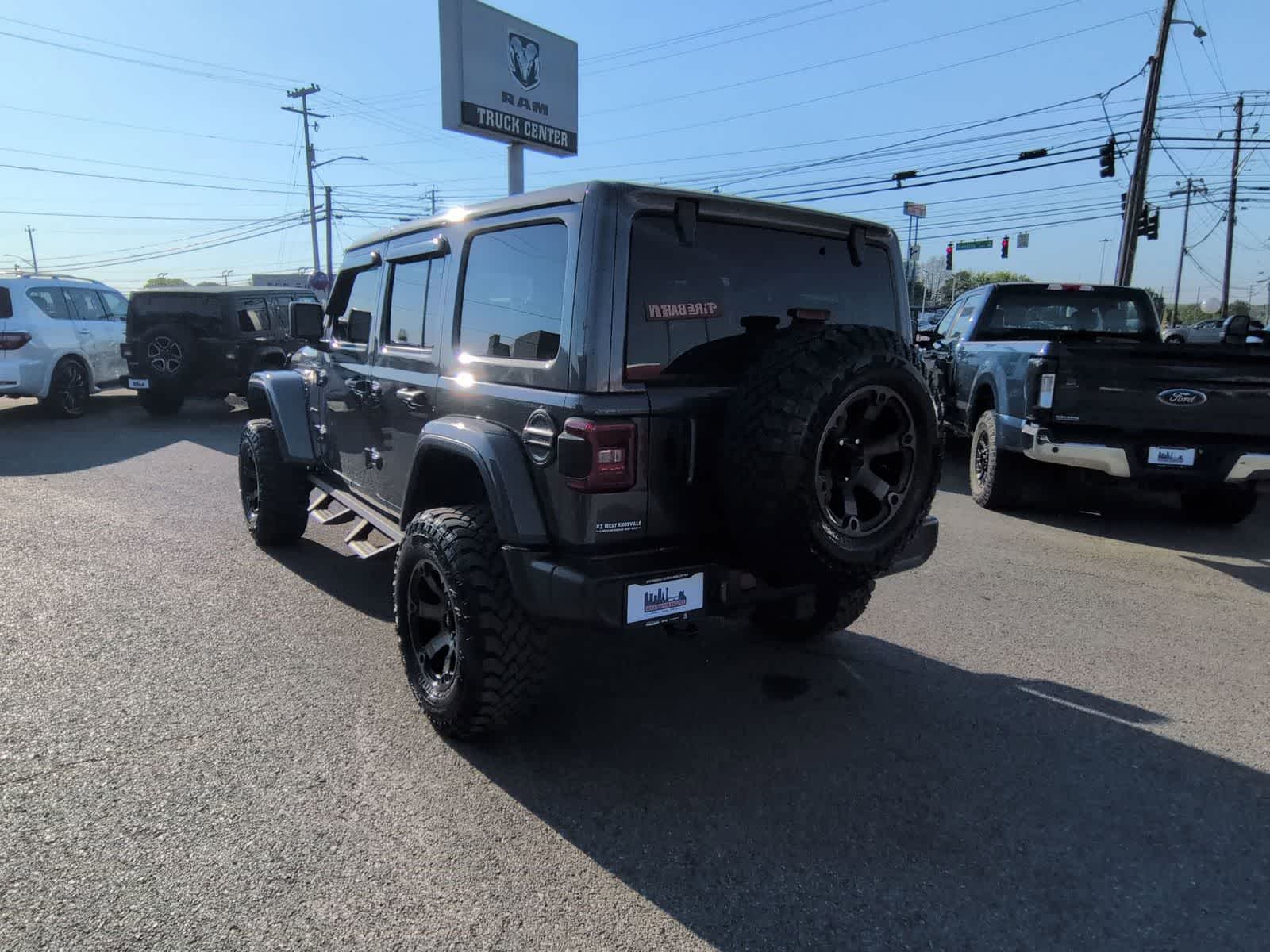 Thumbnail: 2021 Jeep Wrangler - 6