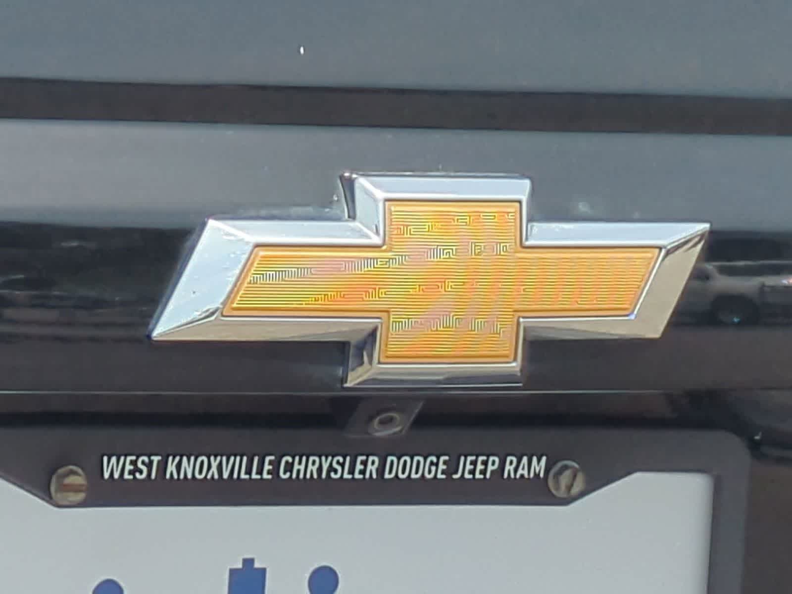 Thumbnail: 2020 Chevrolet Suburban - 11