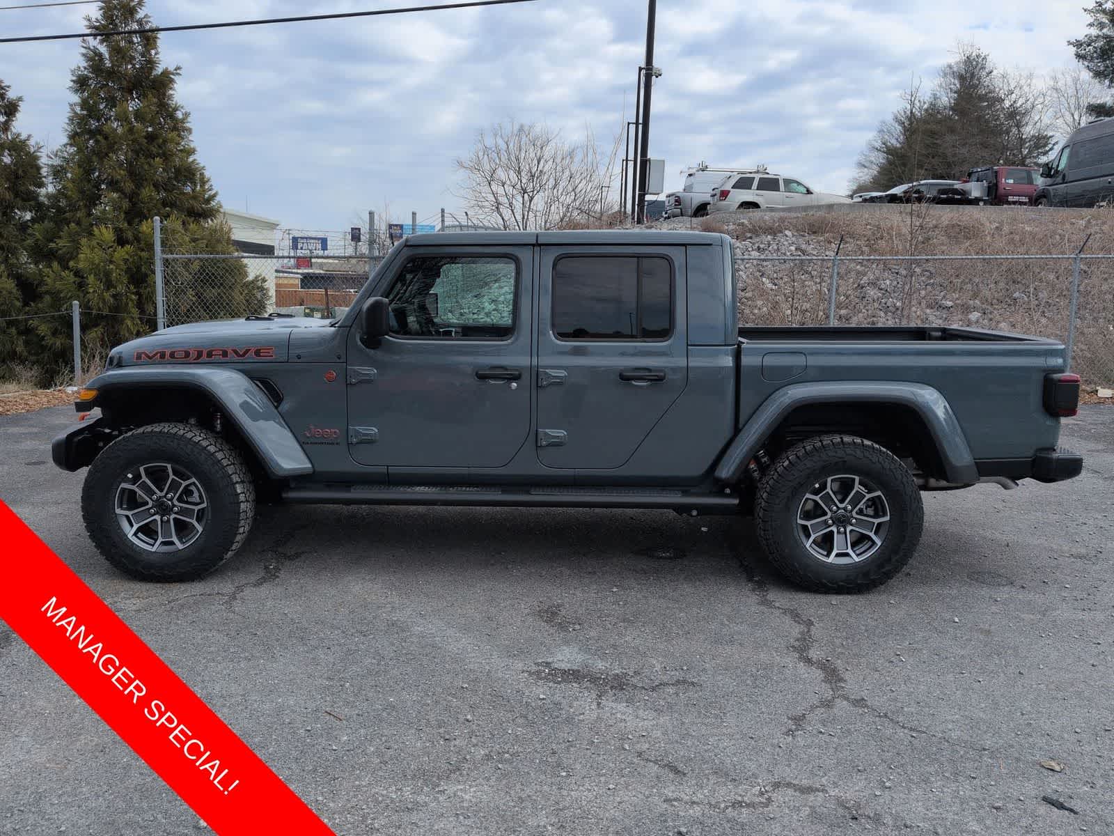 Thumbnail: 2026 Jeep Gladiator - 5