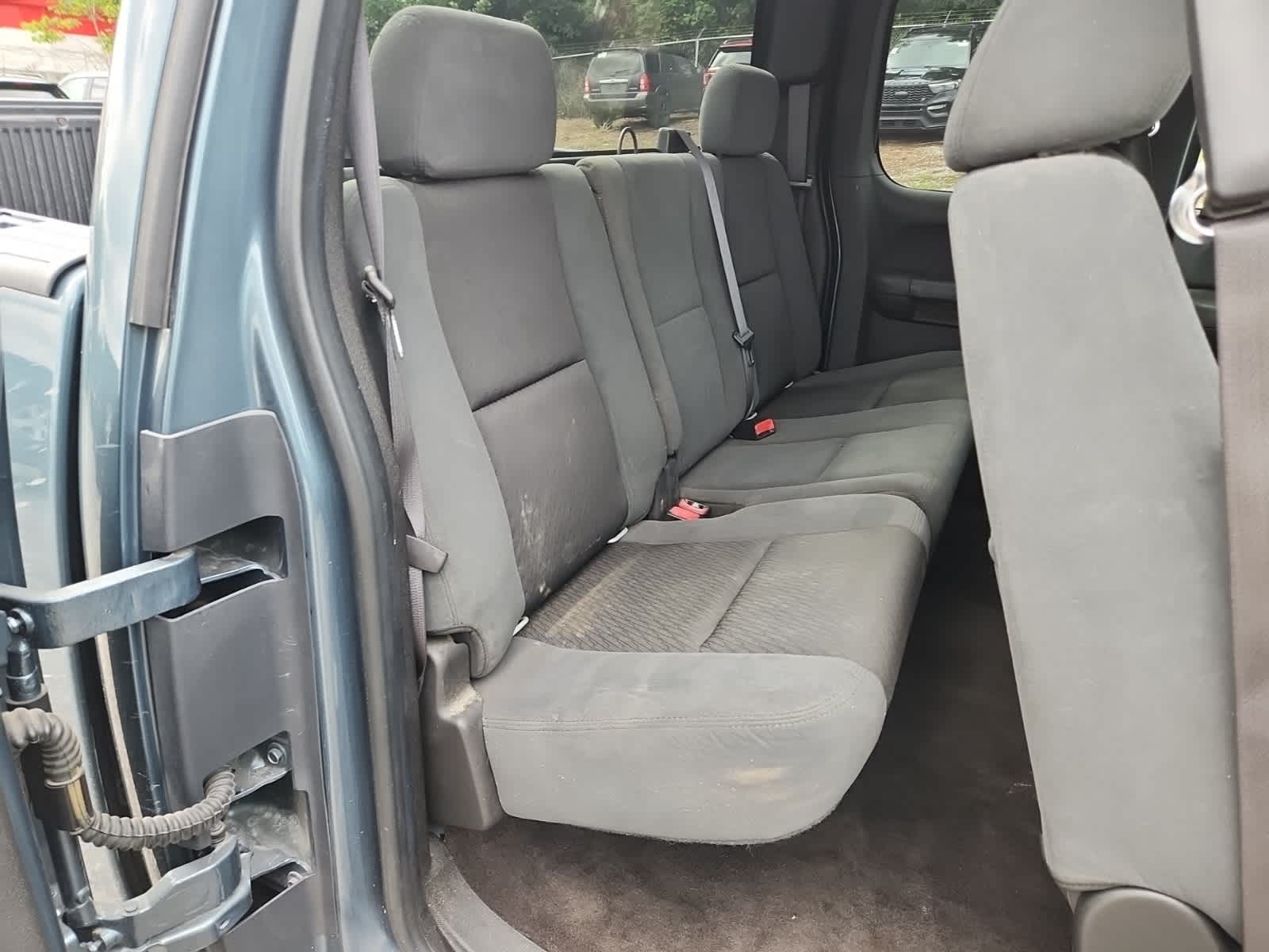 Thumbnail: 2009 Chevrolet Silverado 1500 - 27