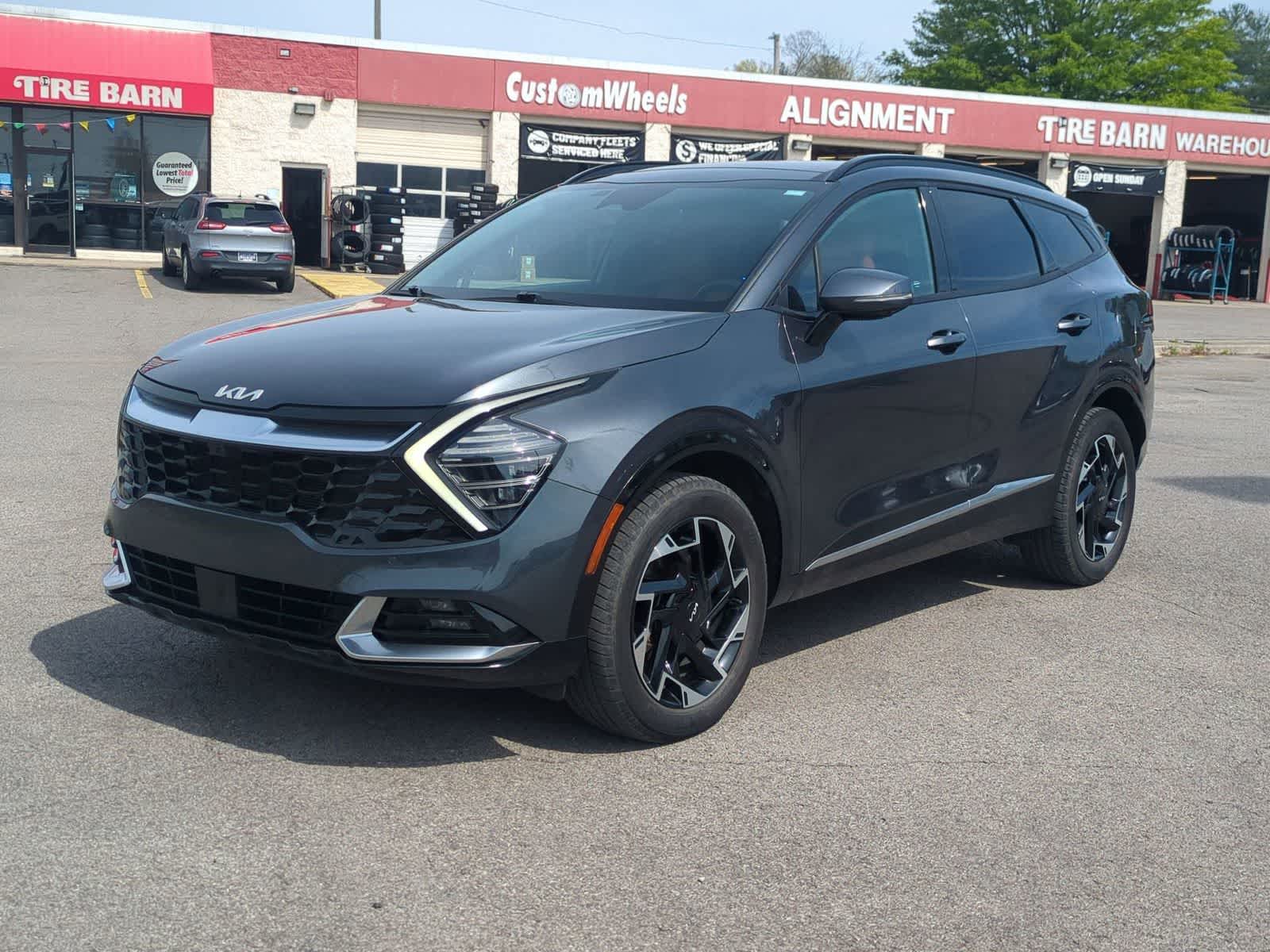 Thumbnail: 2023 Kia Sportage - 4