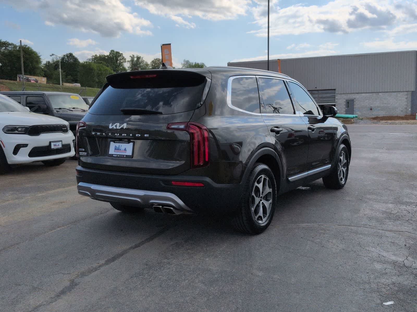 Thumbnail: 2022 Kia Telluride - 8