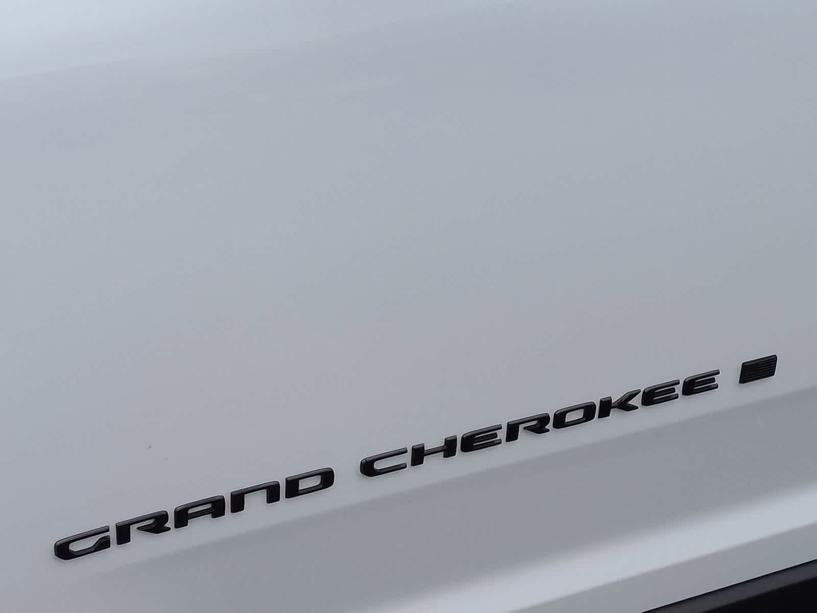 Thumbnail: 2025 Jeep Grand Cherokee L - 12