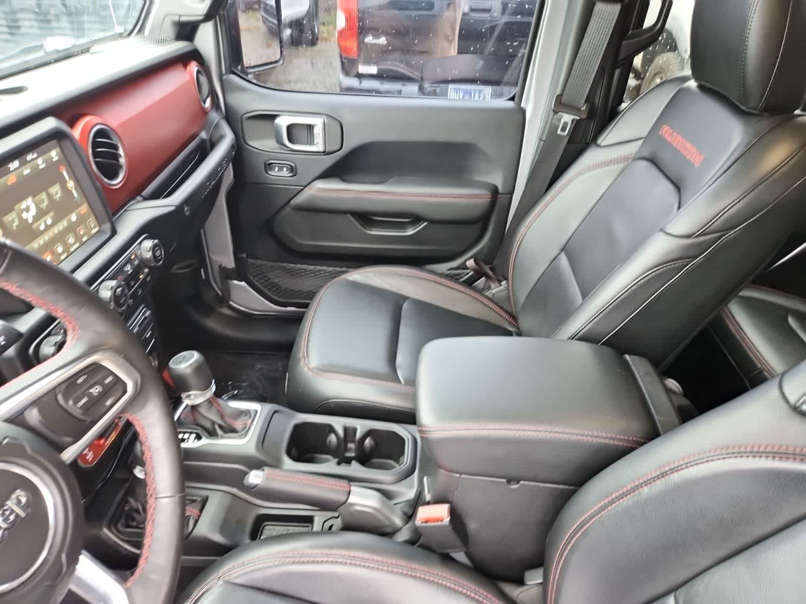 Thumbnail: 2019 Jeep Wrangler - 11