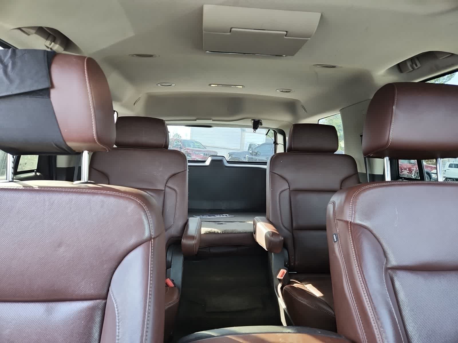 Thumbnail: 2017 Chevrolet Tahoe - 19