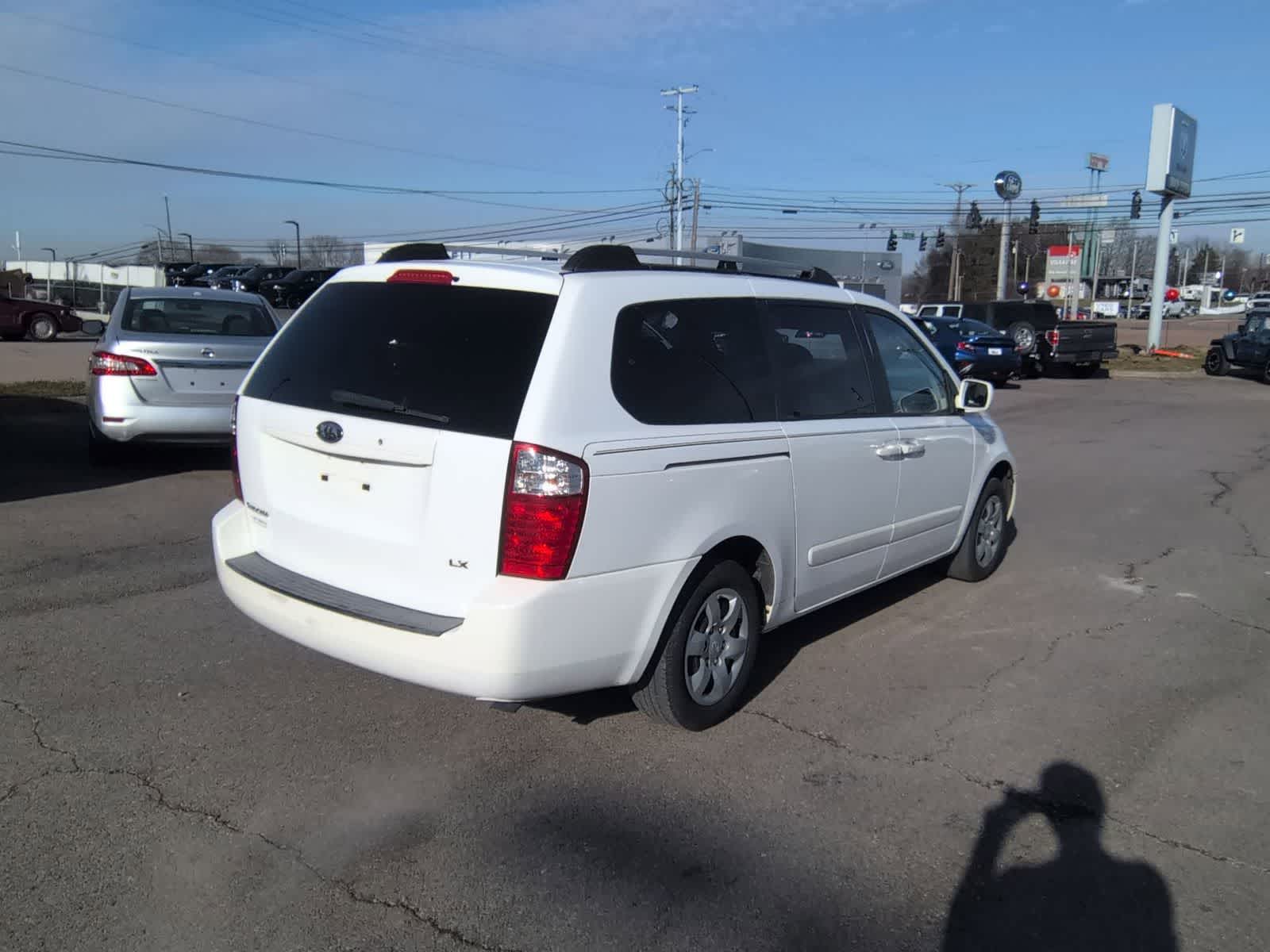 Thumbnail: 2008 Kia Sedona - 8