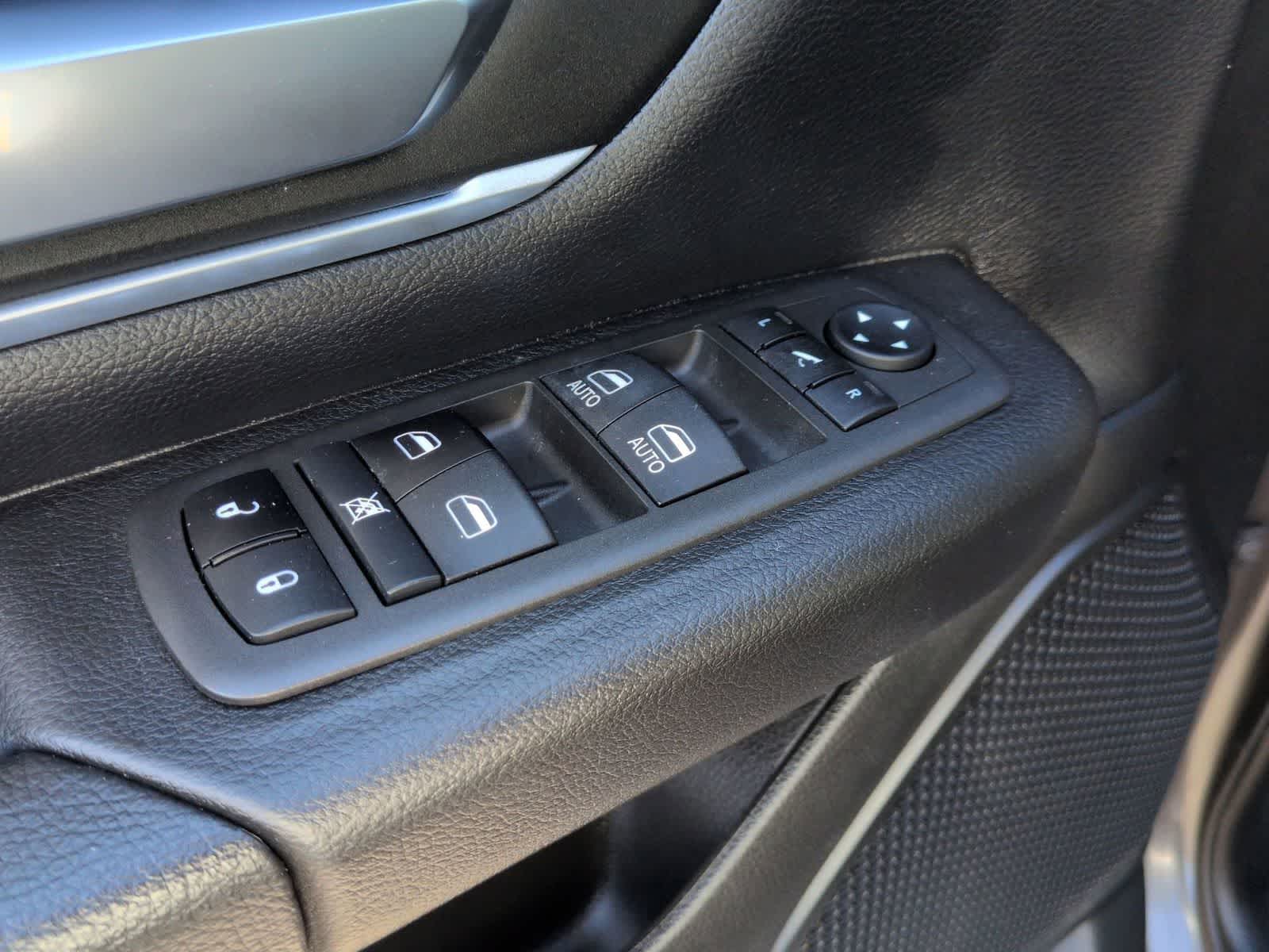 Thumbnail: 2022 RAM 1500 - 17