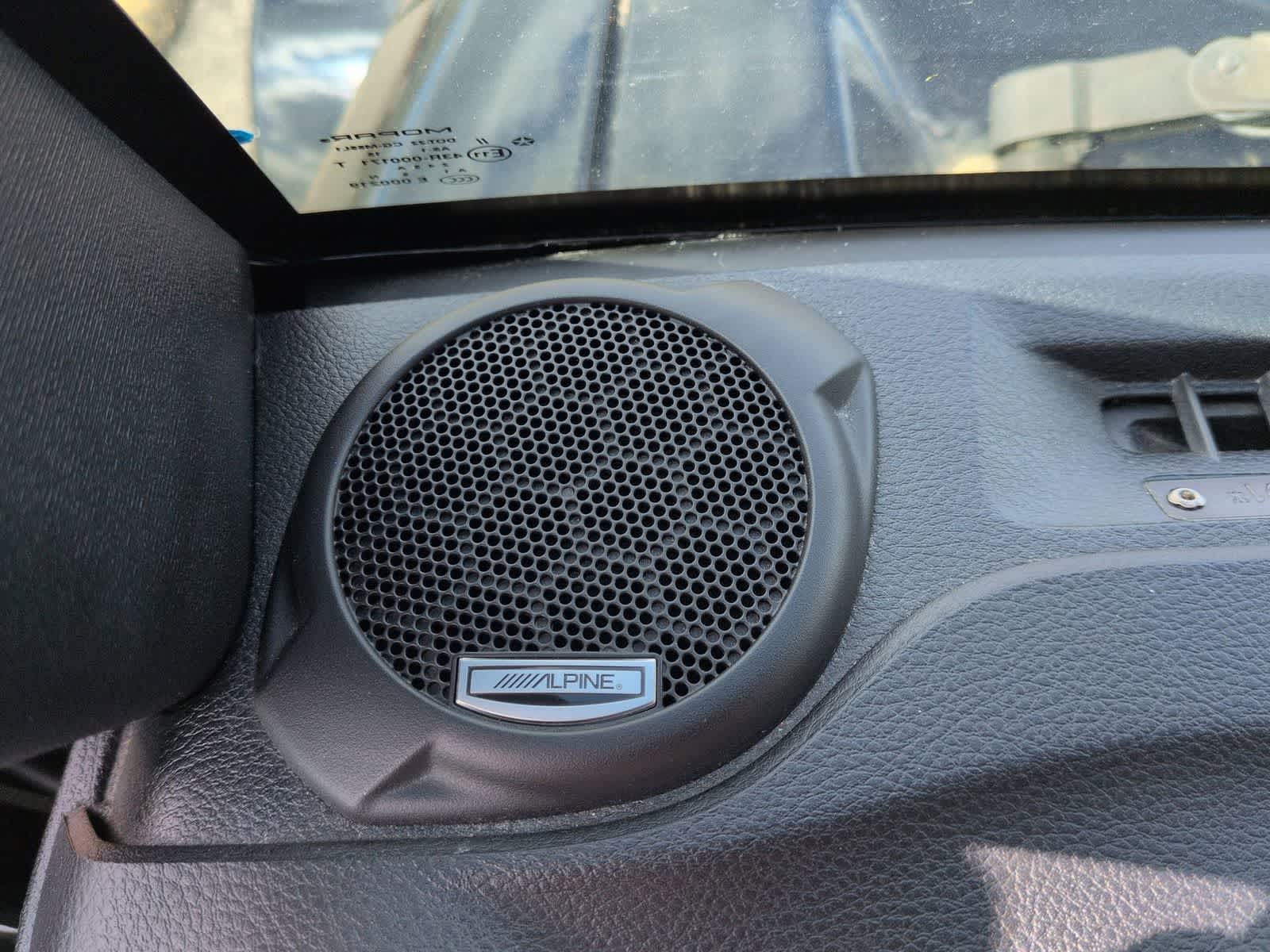 Thumbnail: 2016 Jeep Wrangler - 23