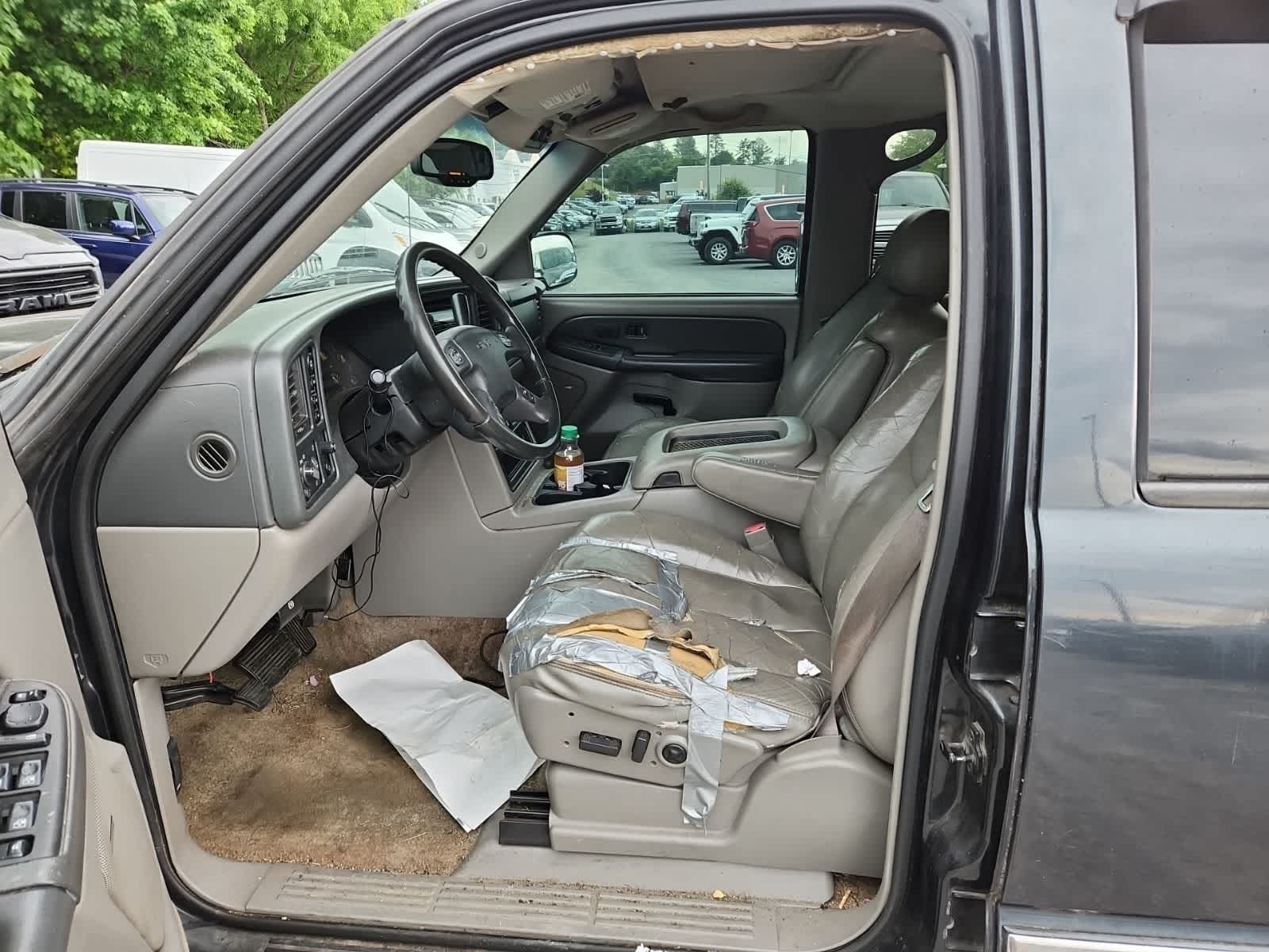 Thumbnail: 2003 GMC Yukon - 15