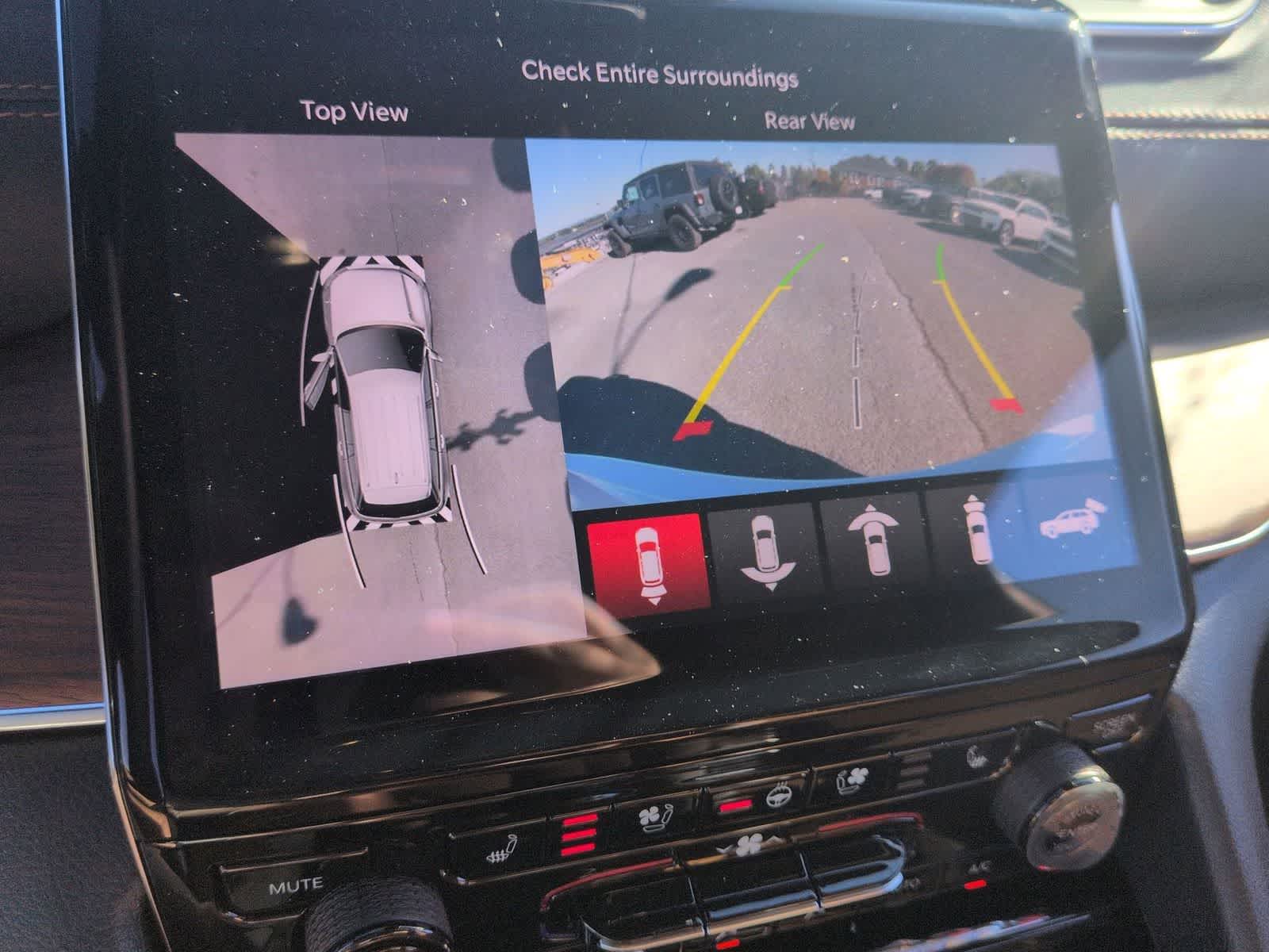 Thumbnail: 2025 Jeep Grand Cherokee - 29