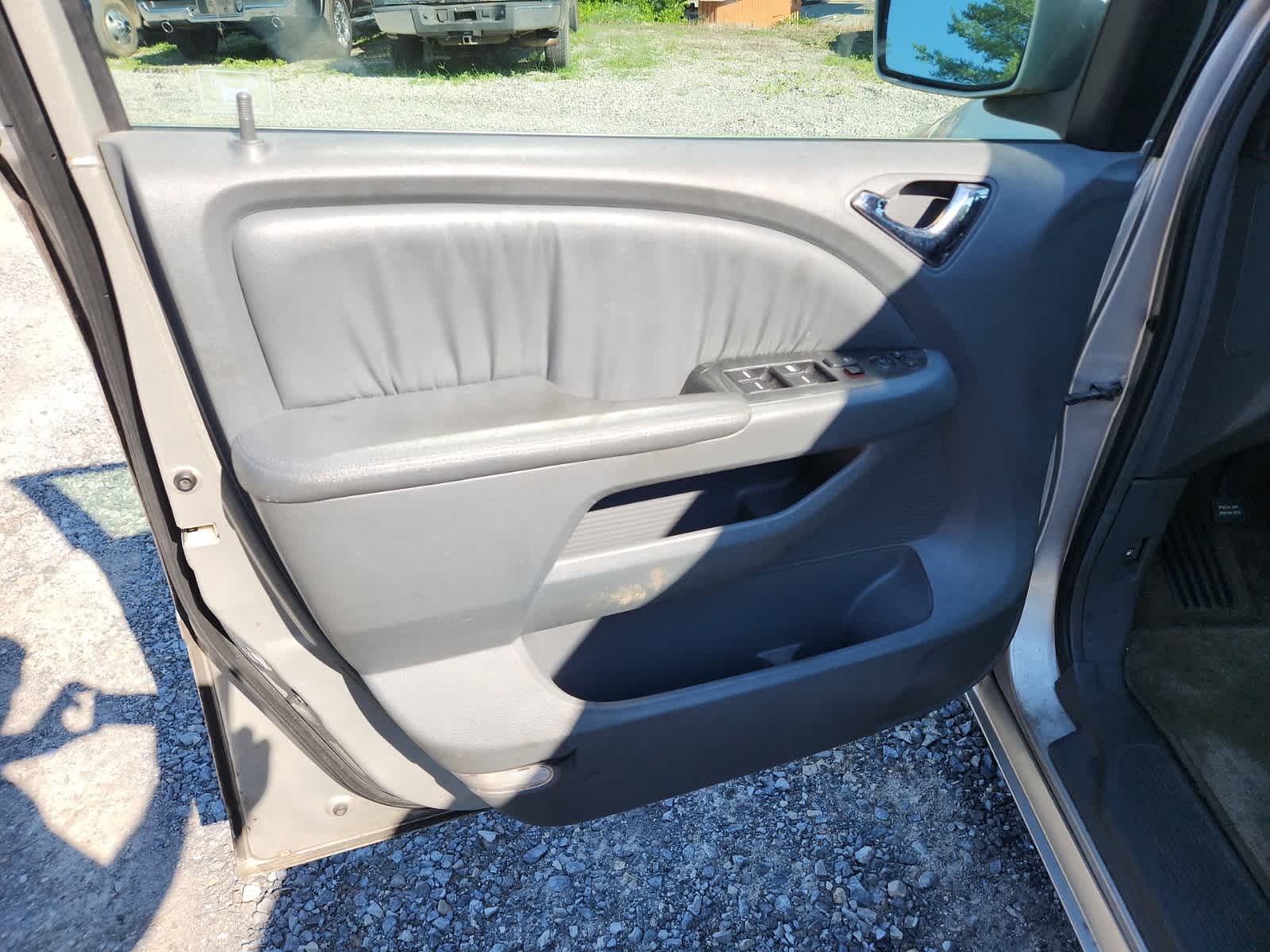 Thumbnail: 2005 Honda Odyssey - 16