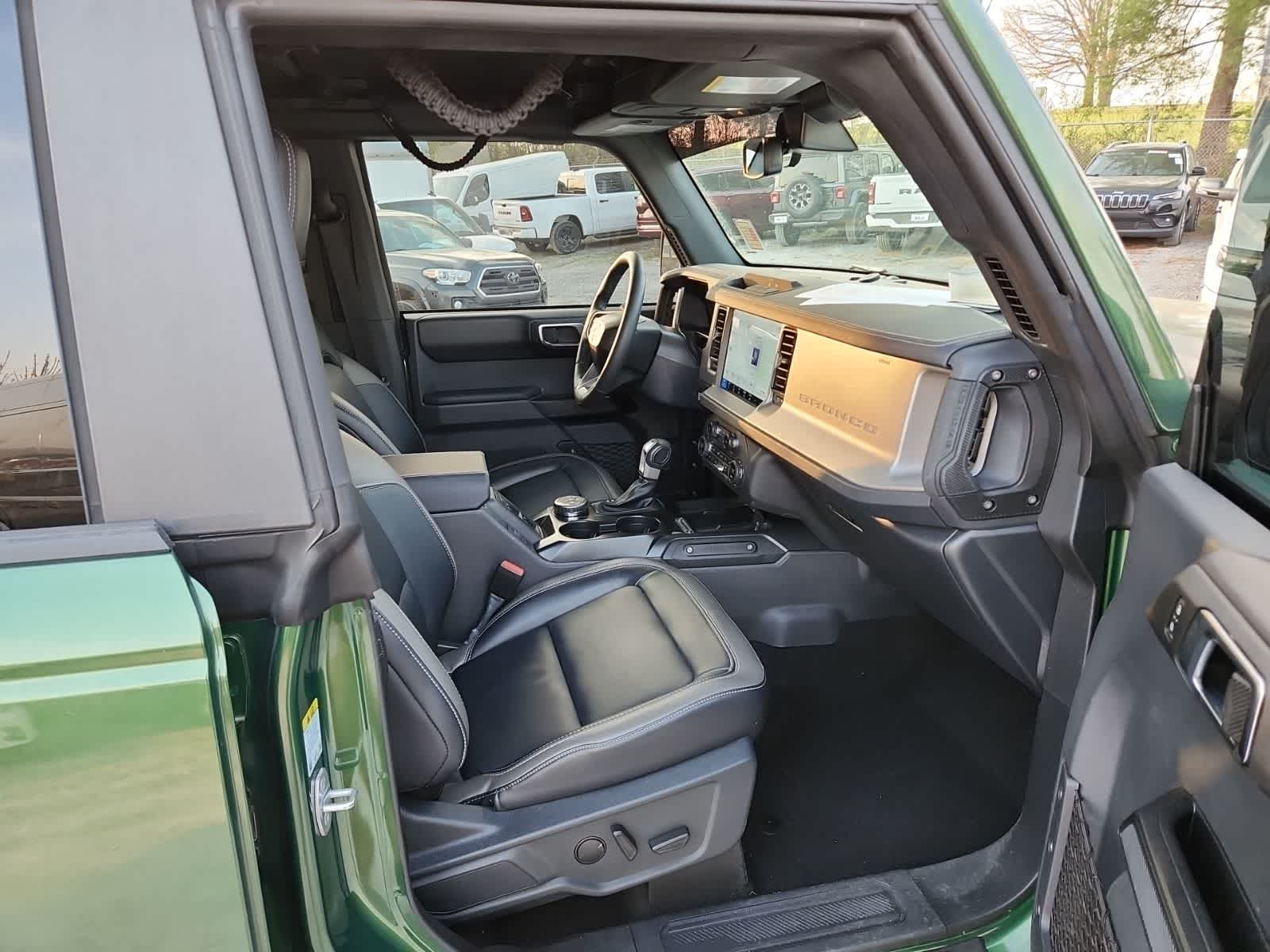 Thumbnail: 2025 Ford Bronco - 21