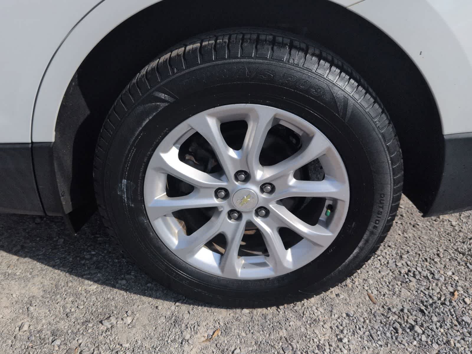 Thumbnail: 2018 Chevrolet Equinox - 13