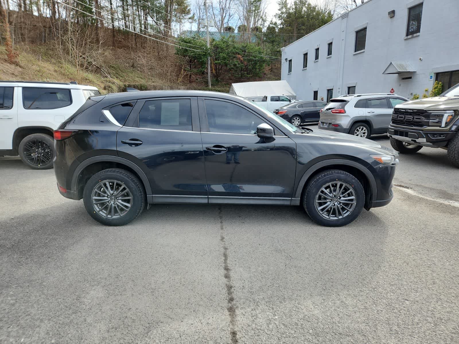 Thumbnail: 2020 Mazda CX-5 - 6
