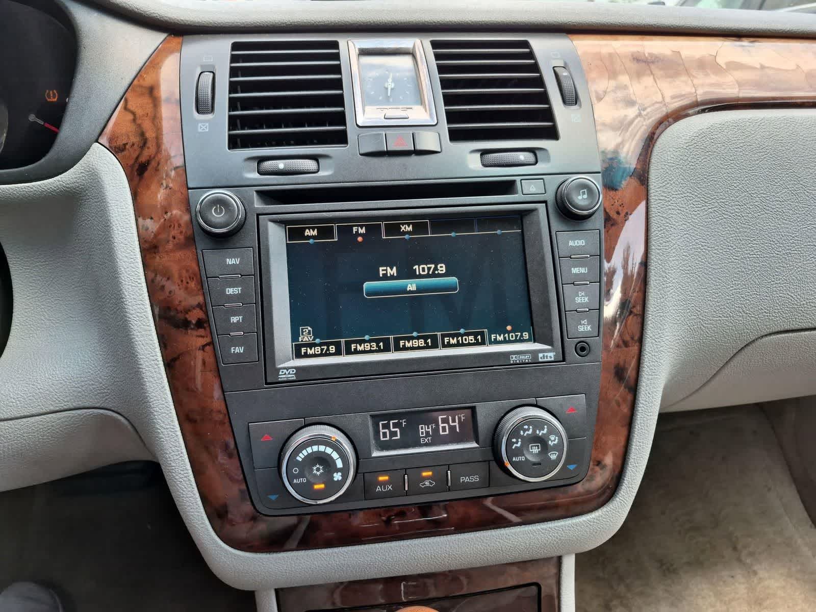 Thumbnail: 2007 Cadillac DTS - 27