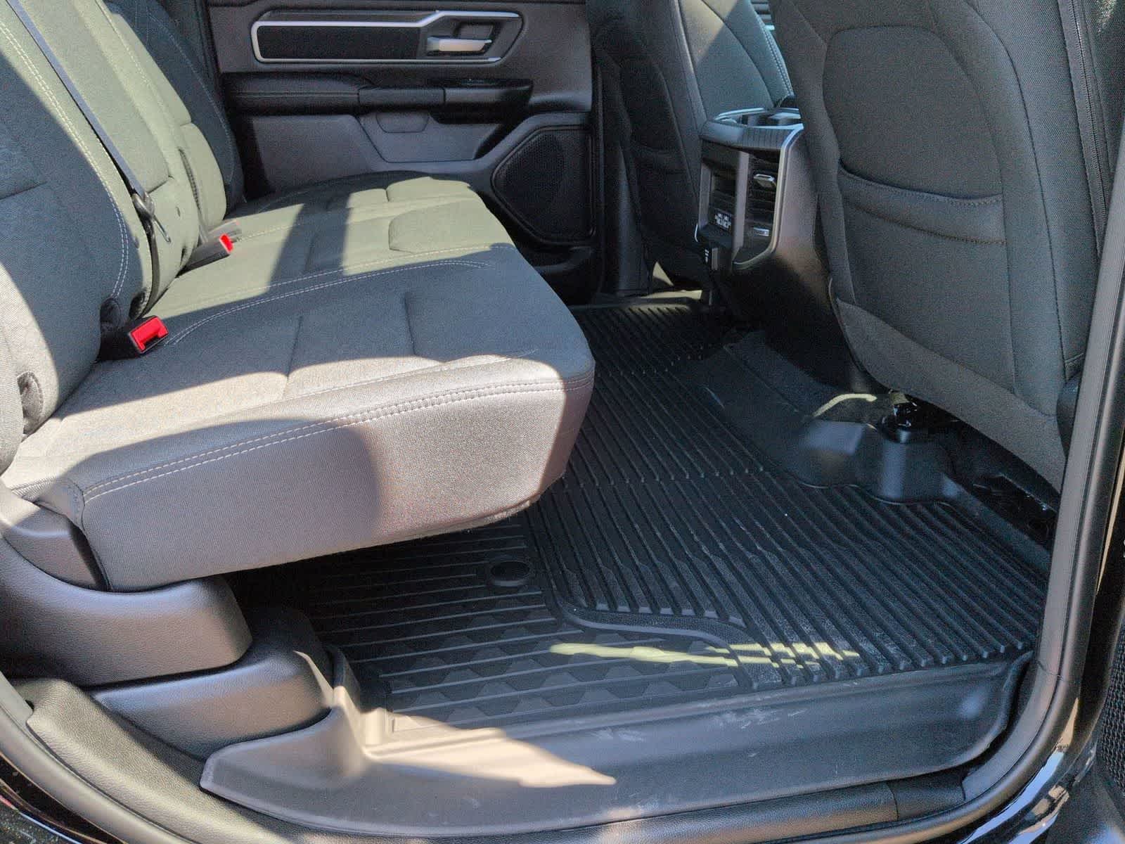 Thumbnail: 2026 RAM 1500 - 20