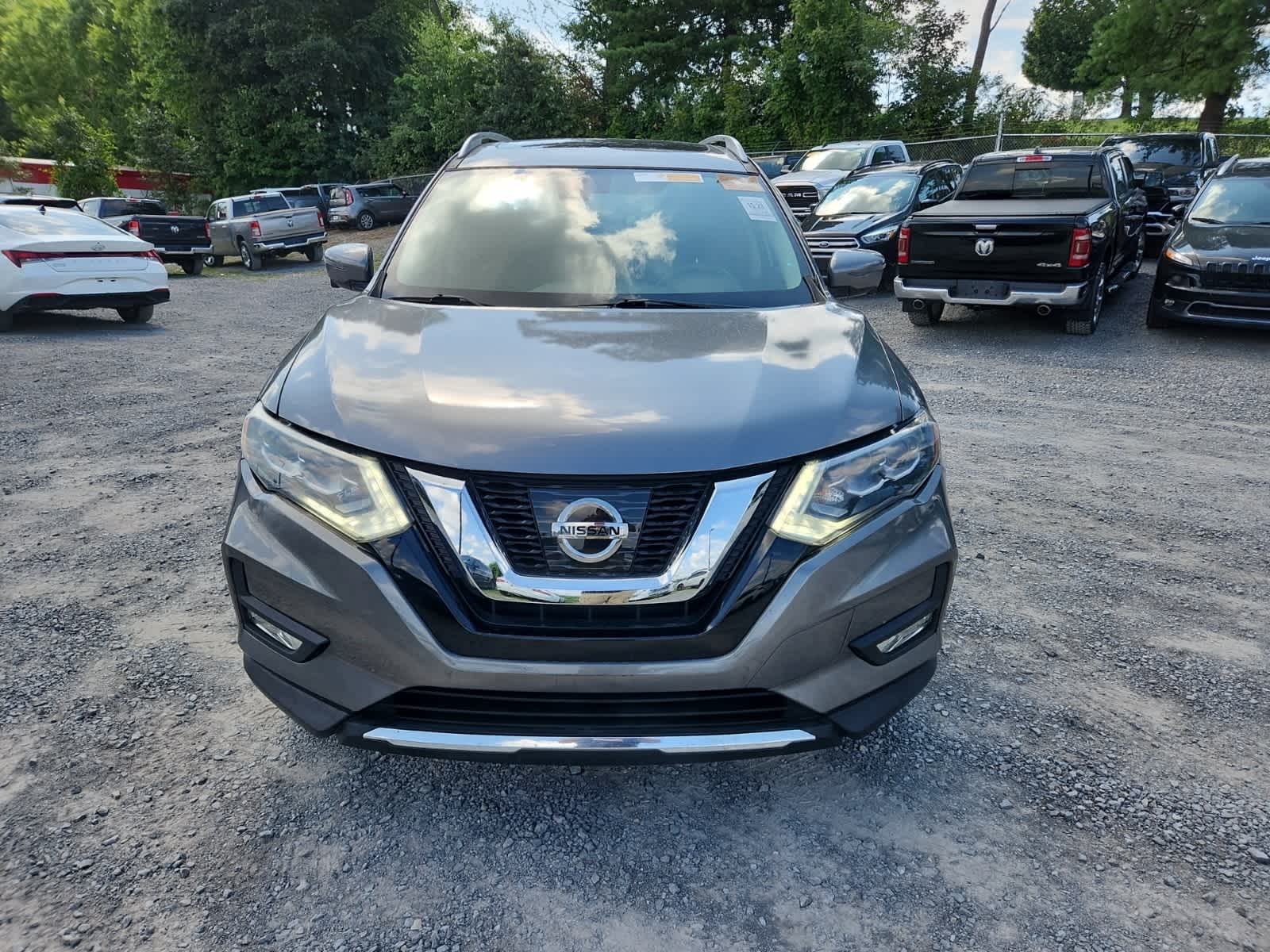 Thumbnail: 2017 Nissan Rogue - 8