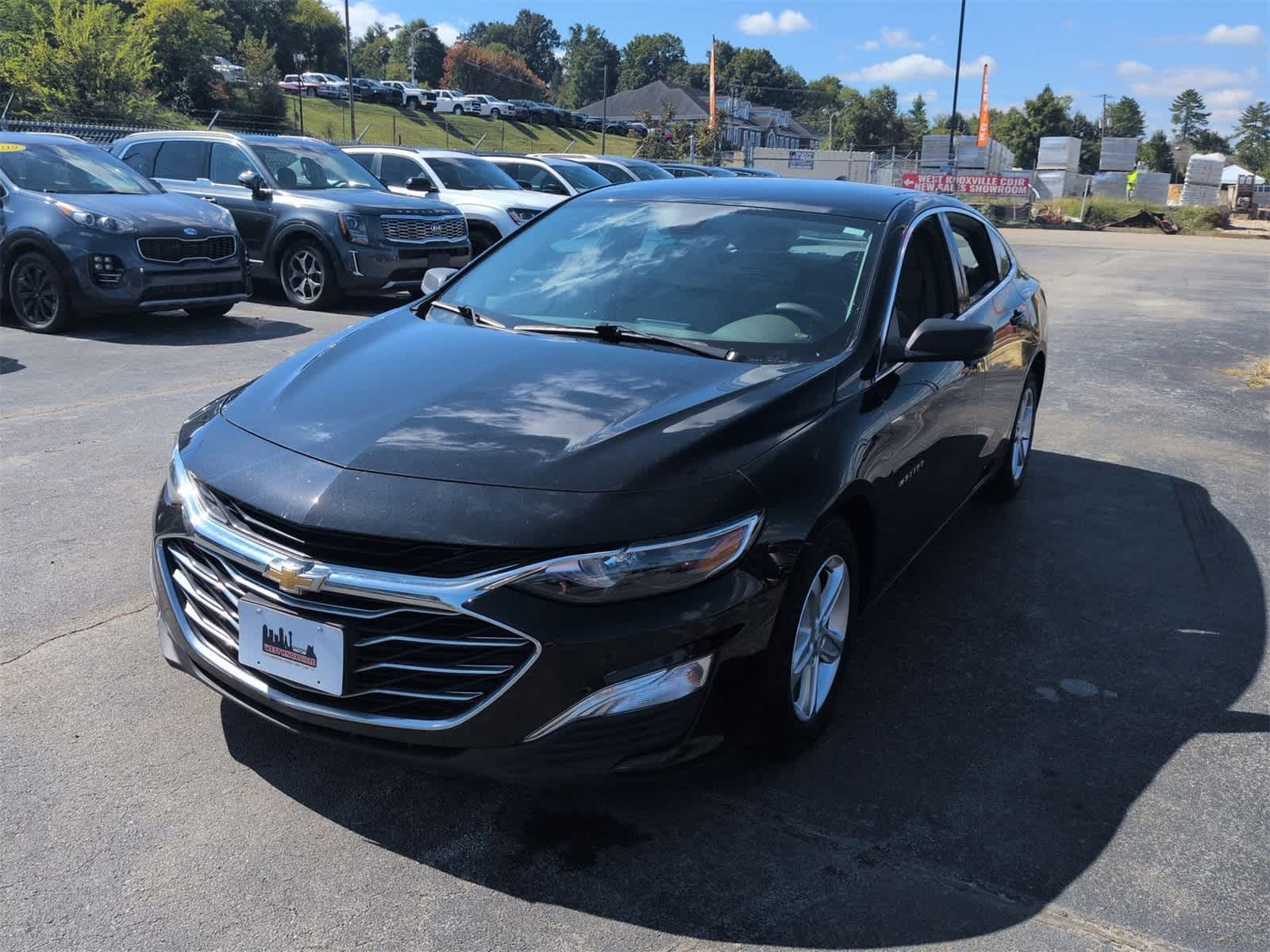 Thumbnail: 2020 Chevrolet Malibu - 4
