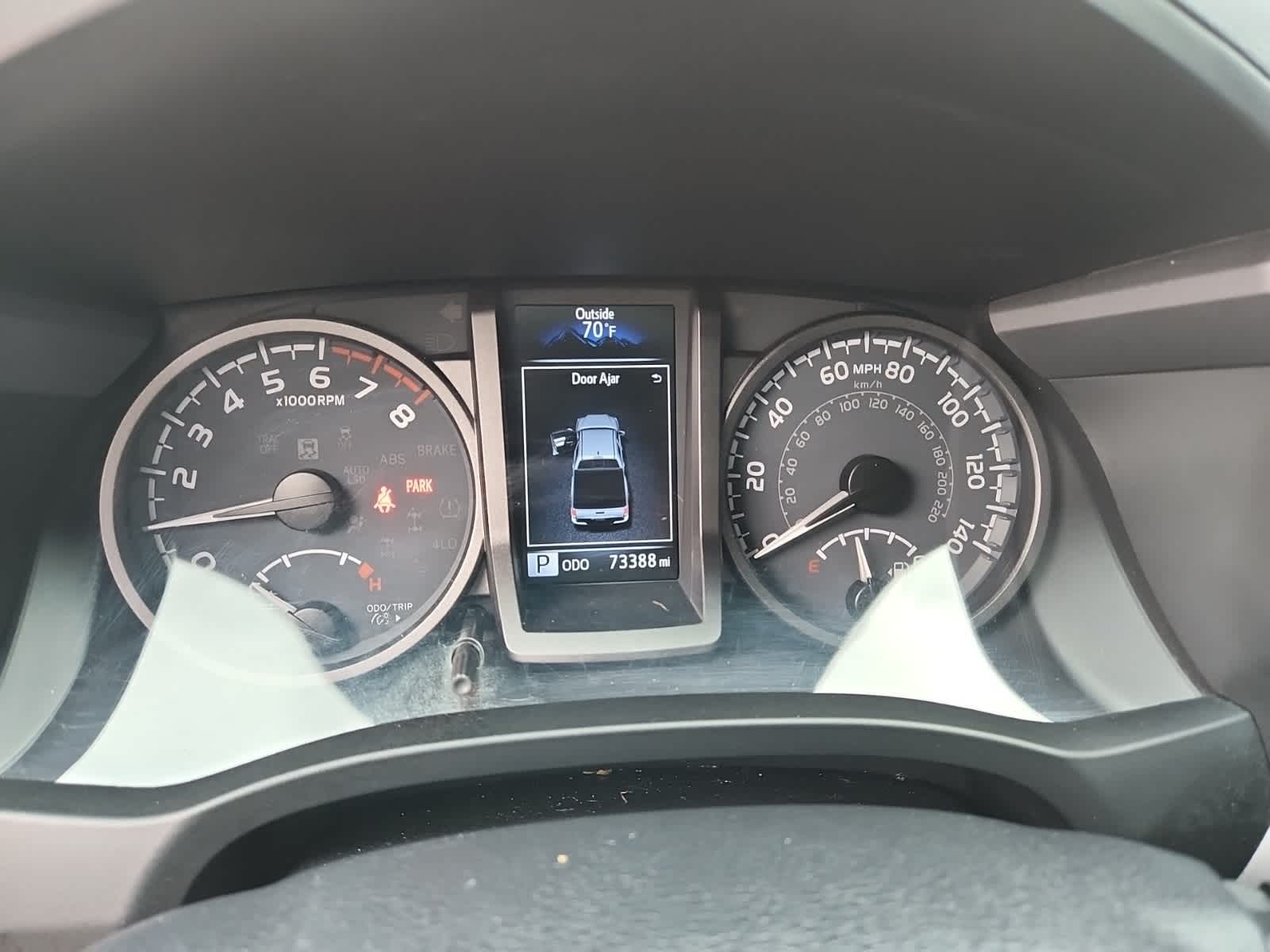 Thumbnail: 2021 Toyota Tacoma - 10