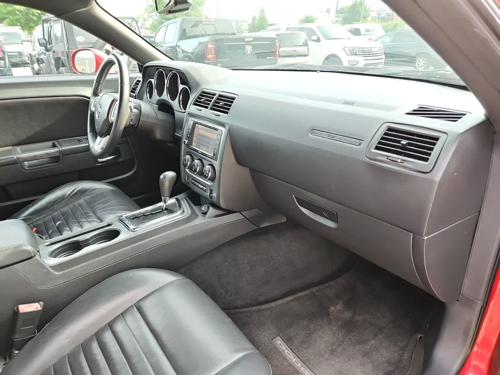 Thumbnail: 2012 Dodge Challenger - 20