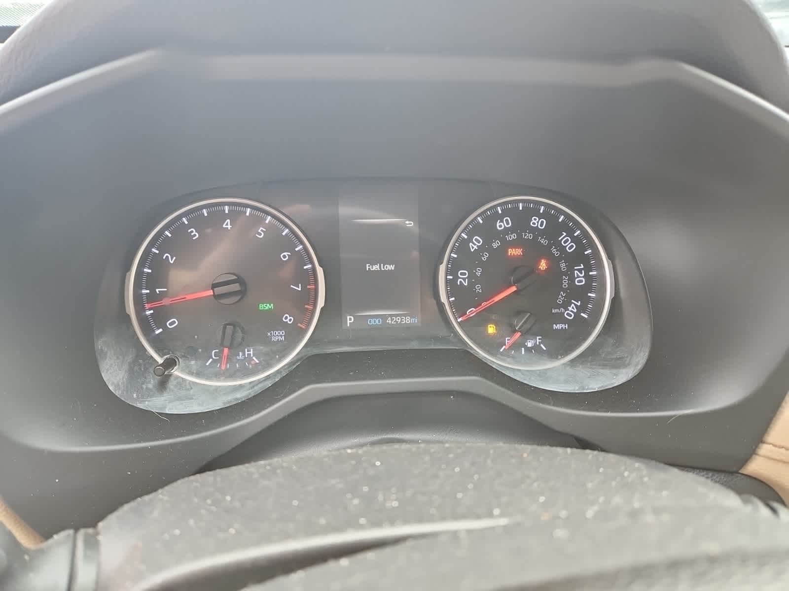 Thumbnail: 2019 Toyota RAV4 - 9