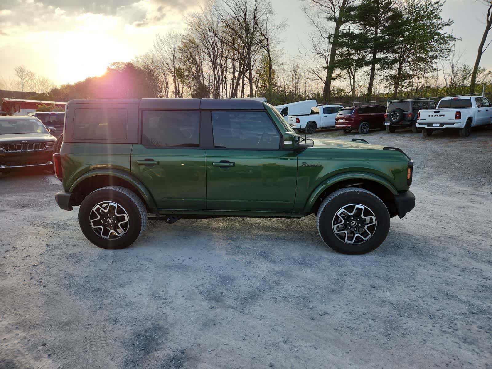 Thumbnail: 2025 Ford Bronco - 6