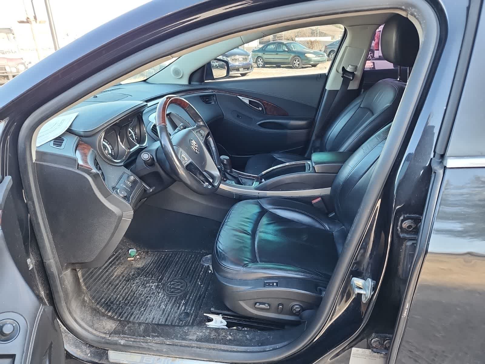 Thumbnail: 2012 Buick LaCrosse - 15