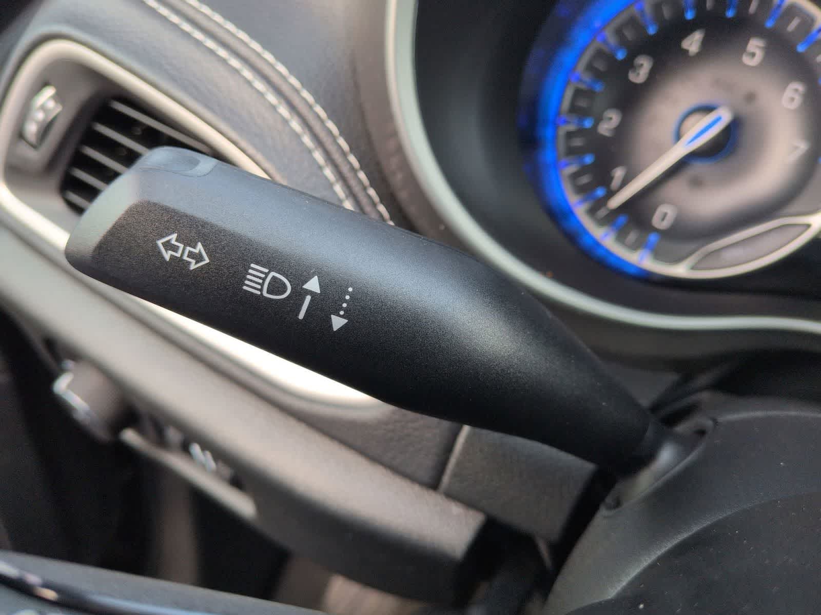 Thumbnail: 2026 Chrysler Pacifica - 16